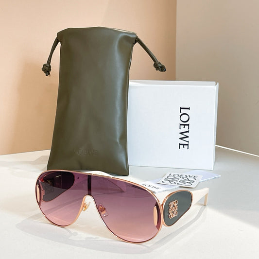 نظارة شمسية متعددة الألوان