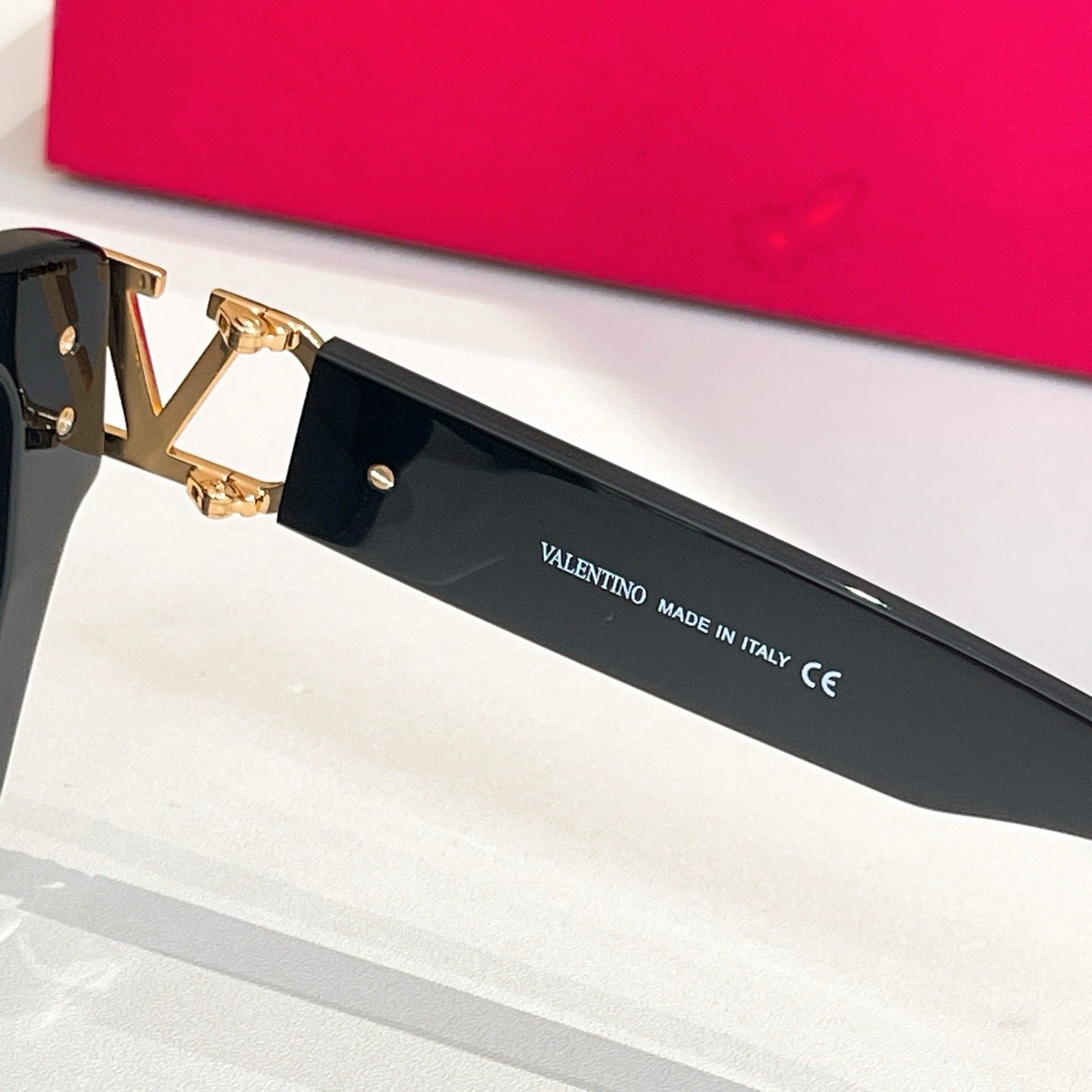 Multi-Colors Sunglass