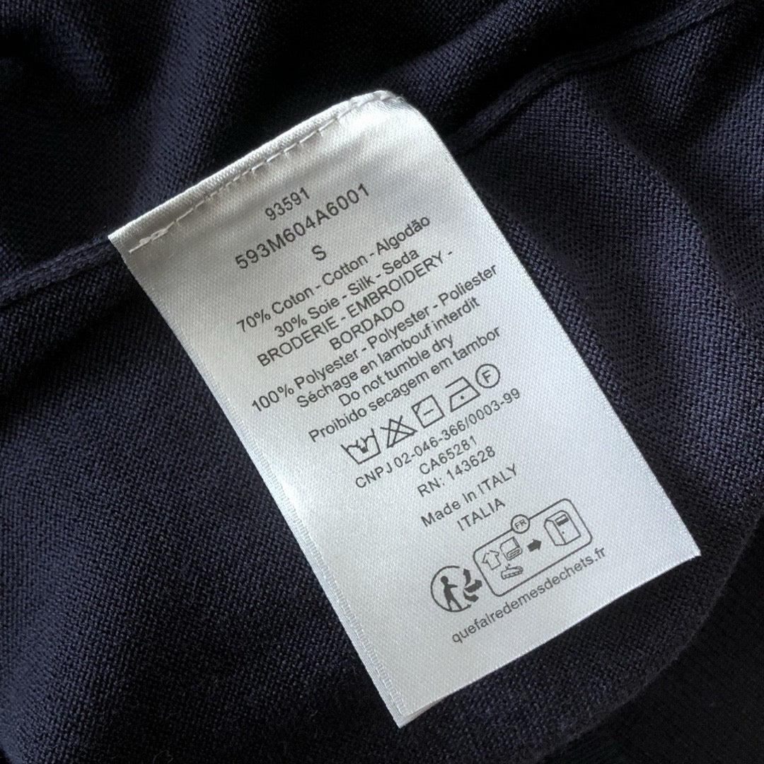 Black T-Shirt - FashionHype.xyz