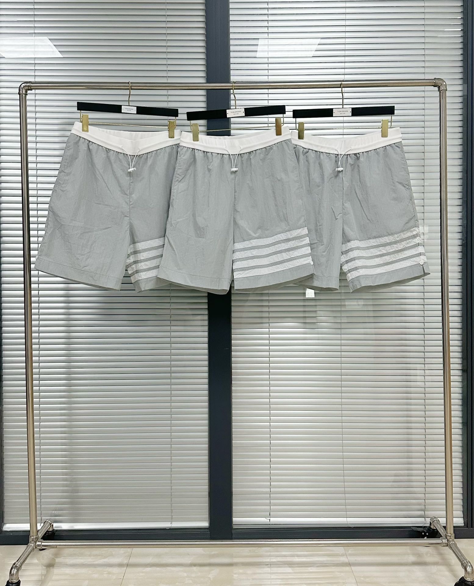 Multi-Colors Short - FashionHype.xyz