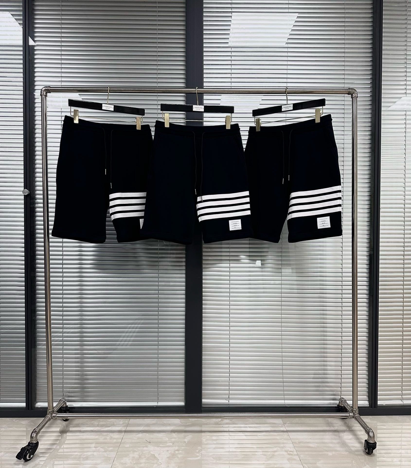 Multi-Colors Short - FashionHype.xyz