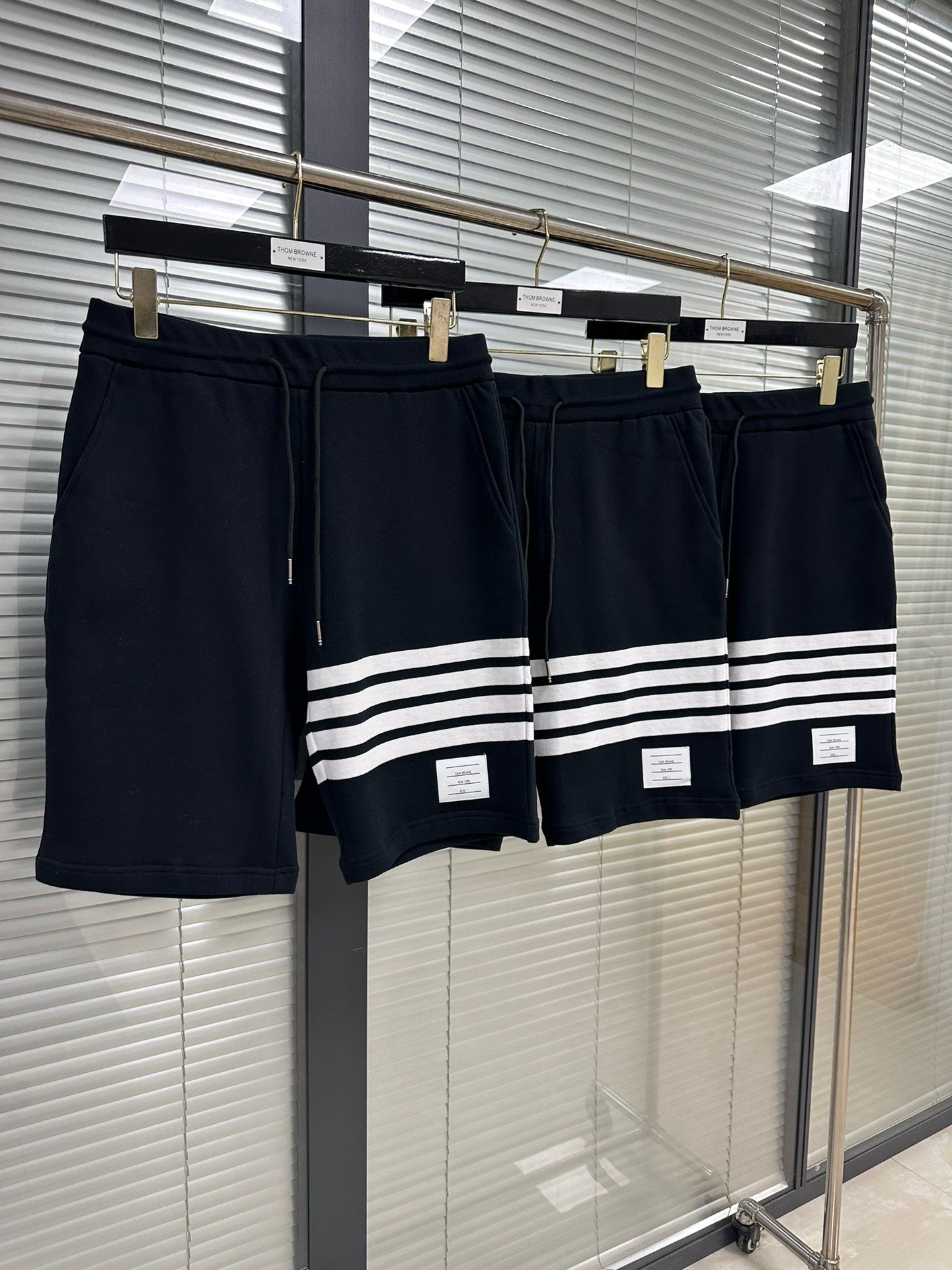 Multi-Colors Short - FashionHype.xyz