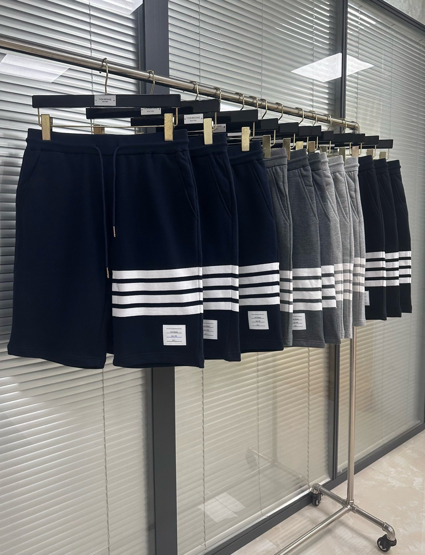 Multi-Colors Short - FashionHype.xyz