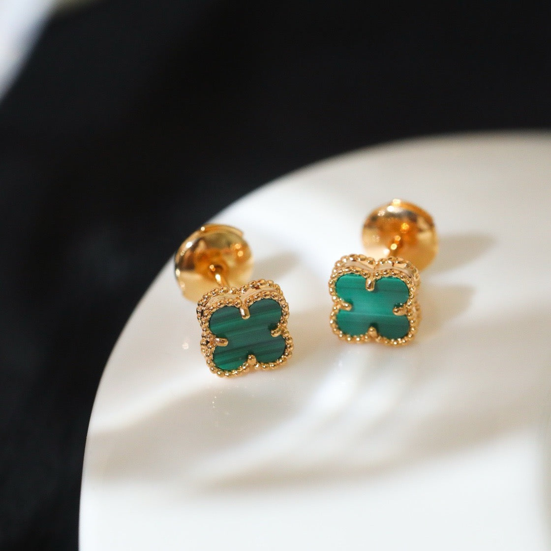 Green and Red Earring - FashionHype.xyz