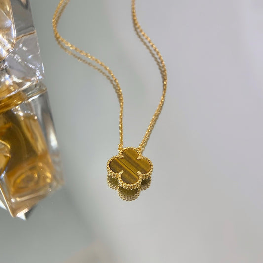 collar de oro