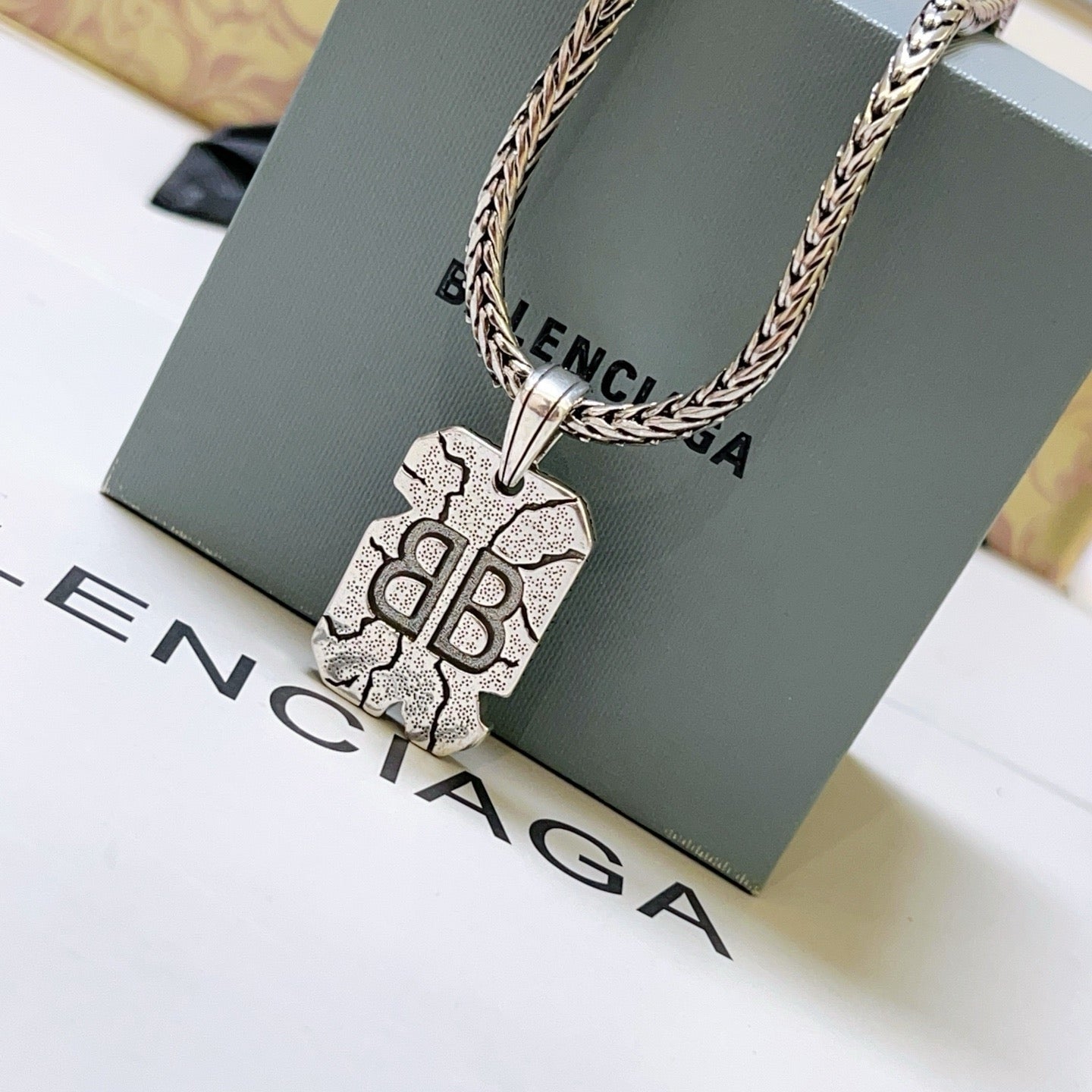 Silver Necklace - FashionHype.xyz