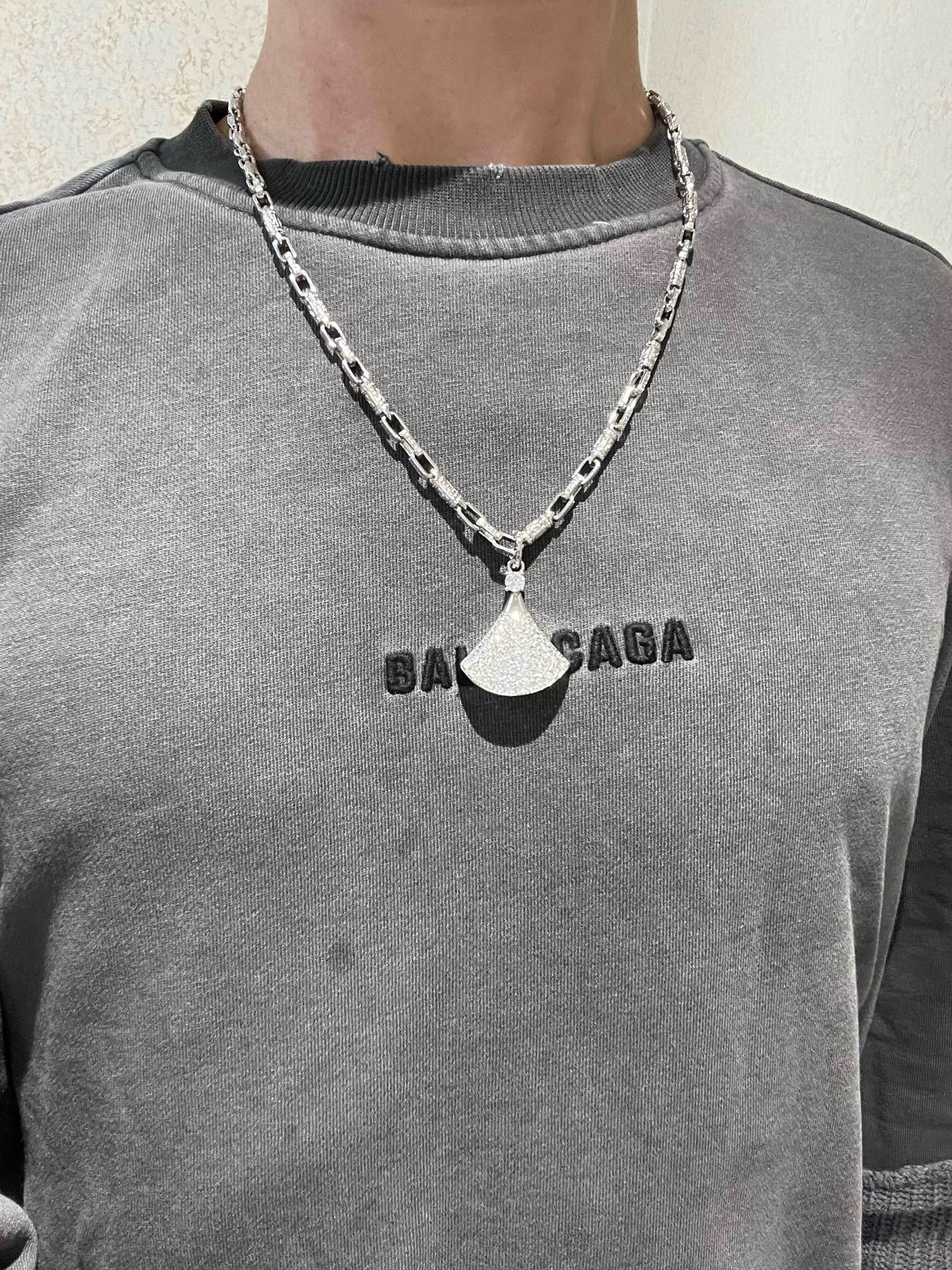 Silver Necklace - FashionHype.xyz