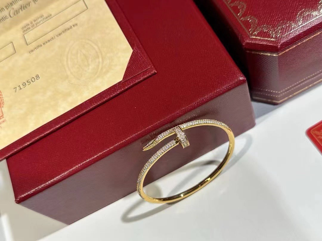 Gold Bracelet - FashionHype.xyz