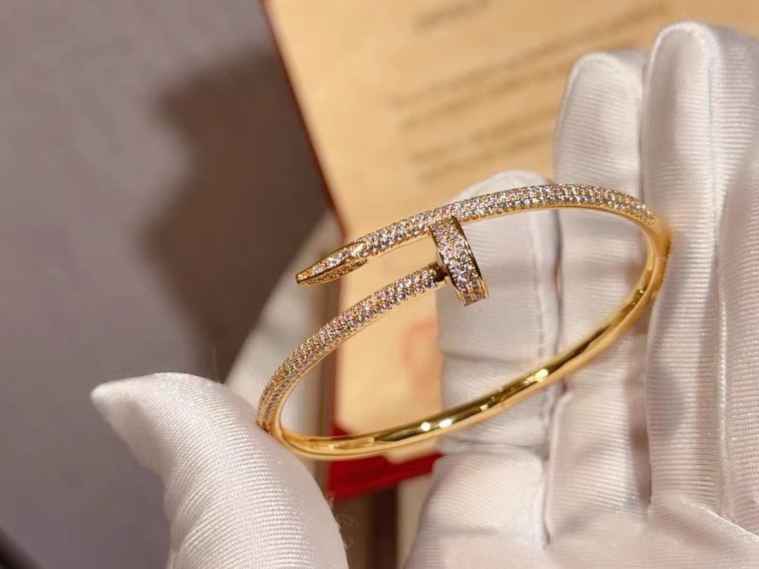 Gold Bracelet - FashionHype.xyz