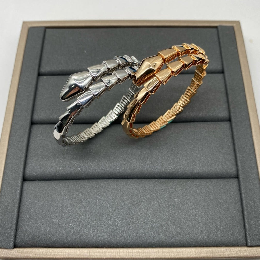 Gold- und Silberarmband