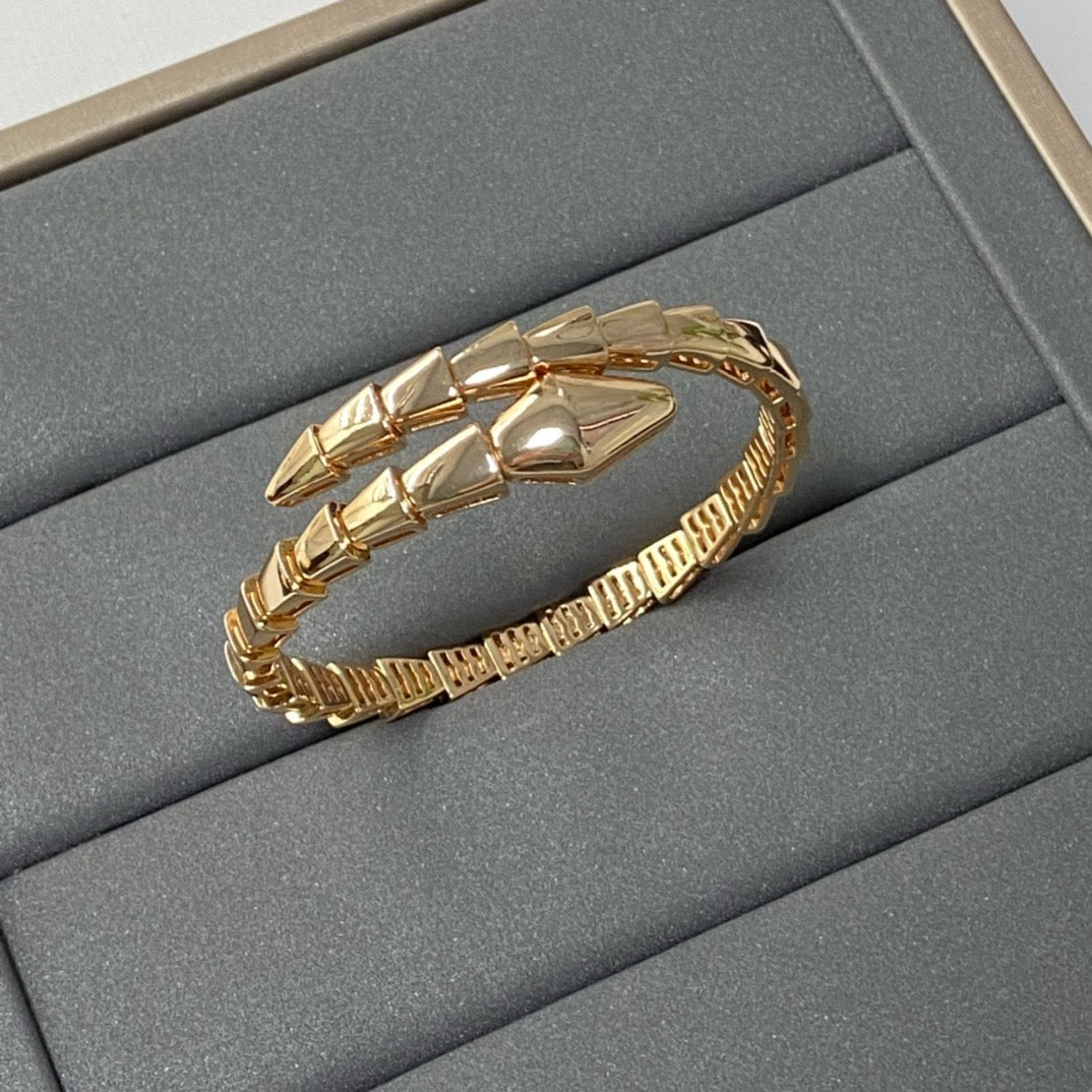 Gold- und Silberarmband