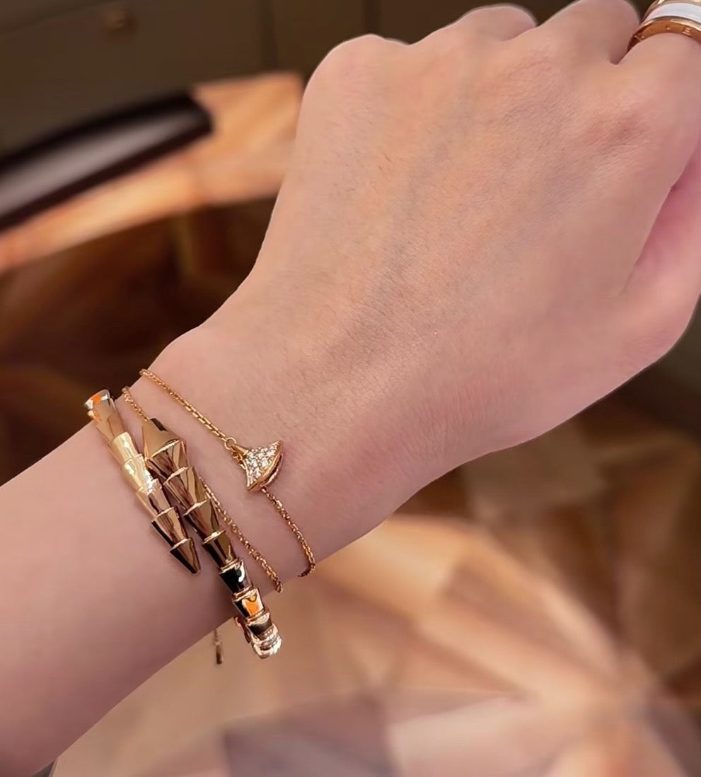 Gold- und Silberarmband