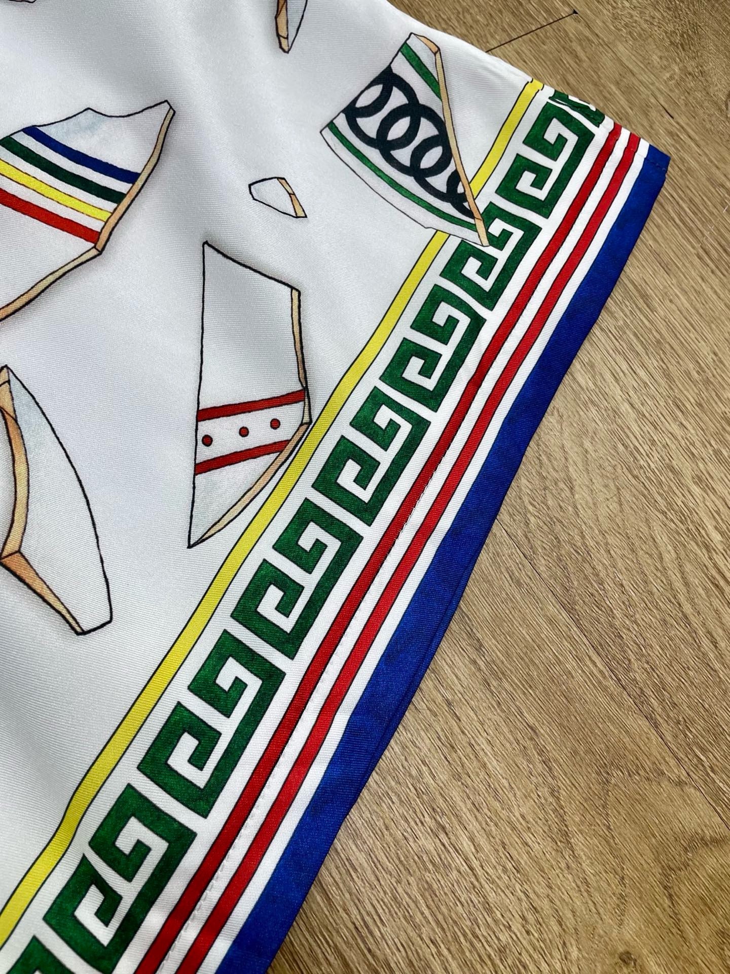 Multi-Colors Short - FashionHype.xyz