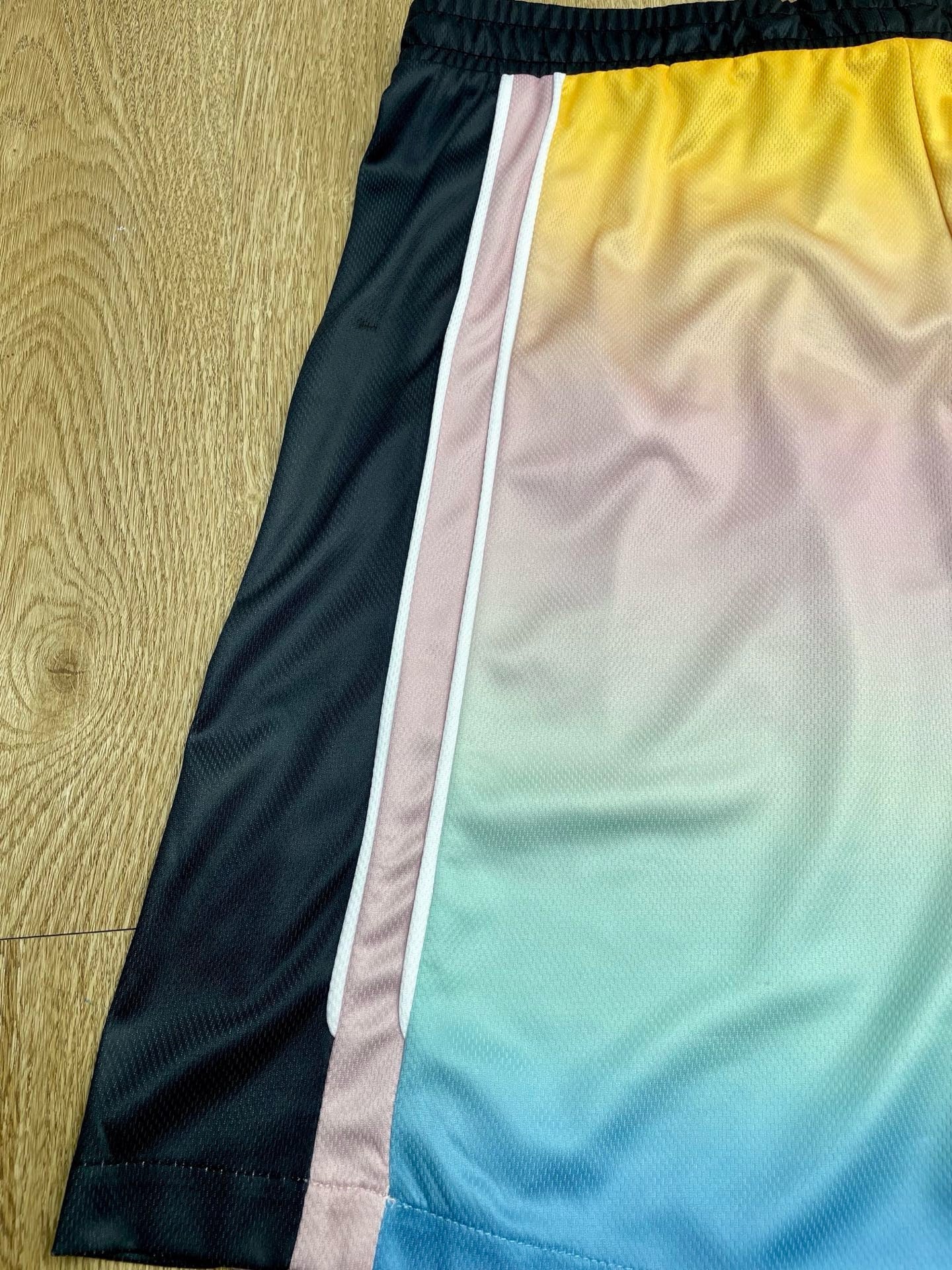 Corto multicolor