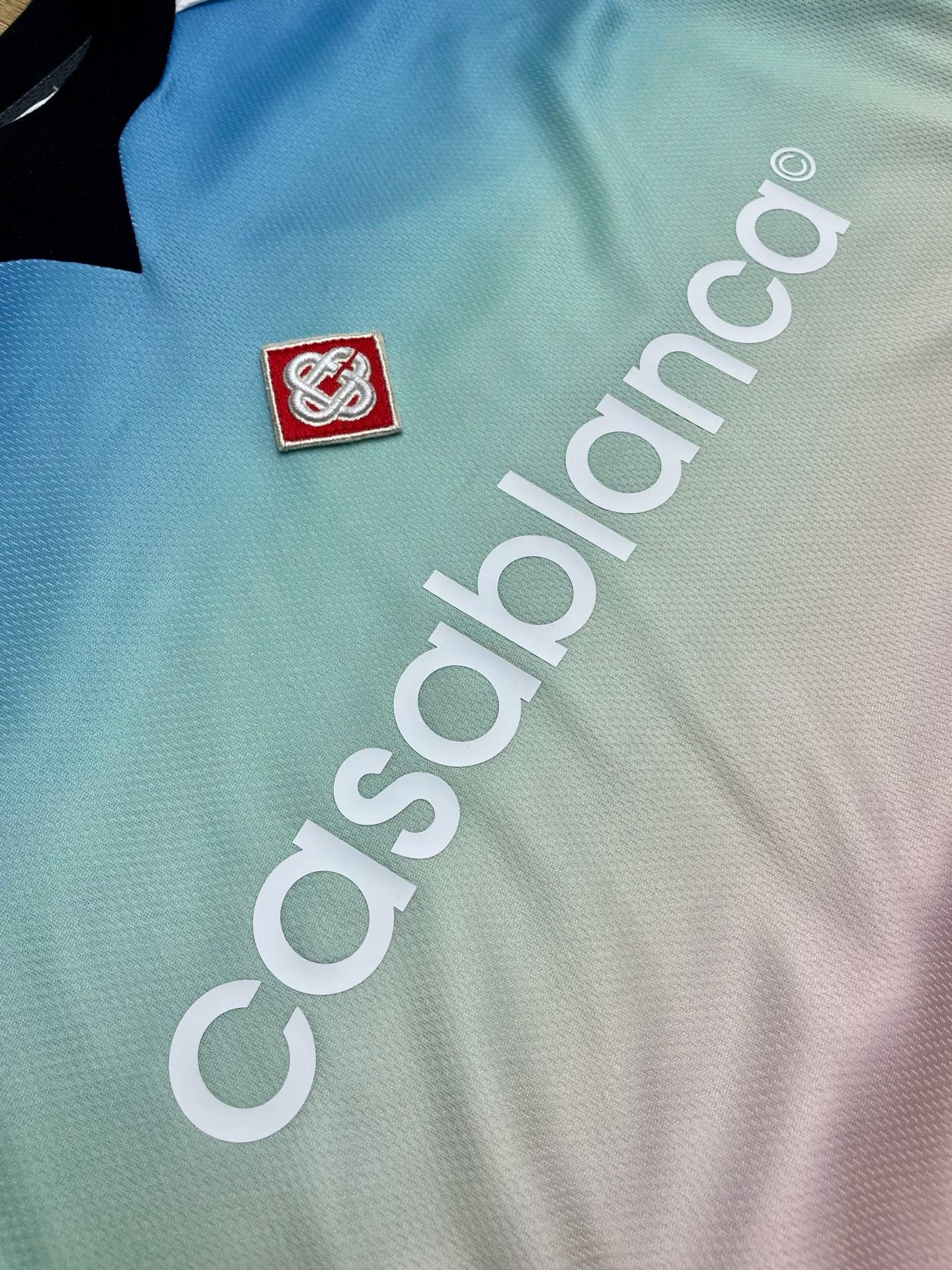 Mehrfarbiges T-Shirt