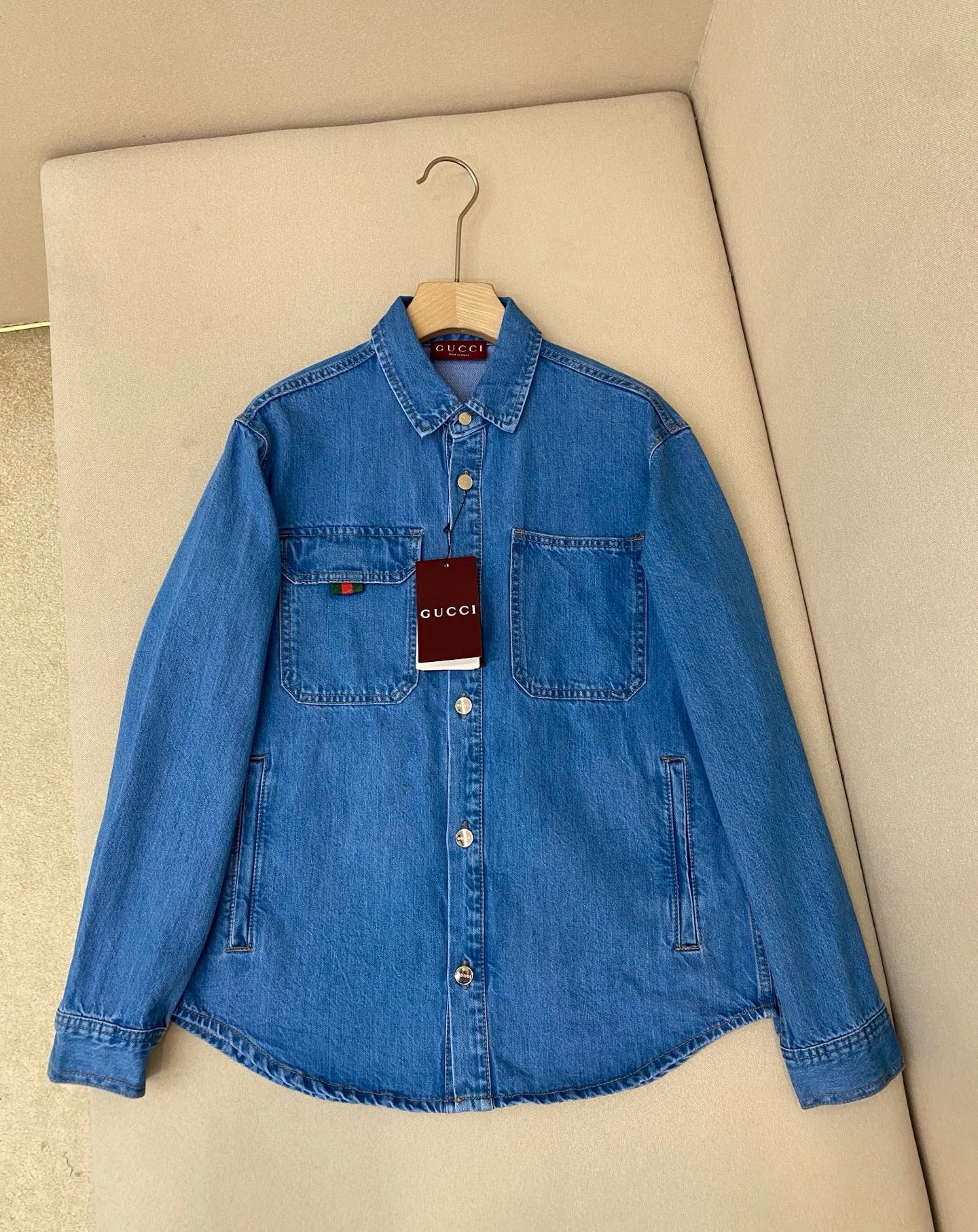 Blaue Jacke