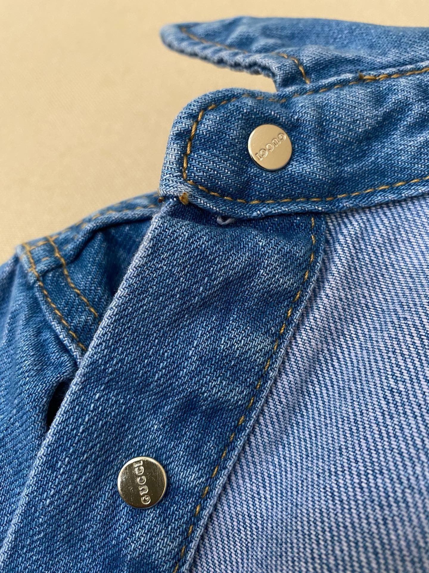 Blaue Jacke