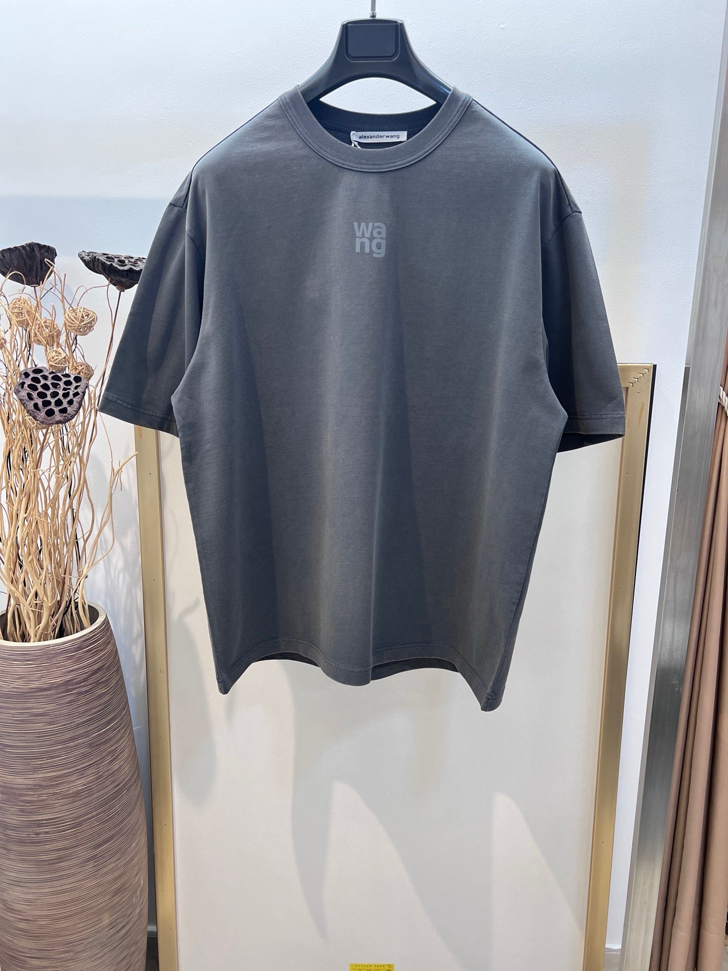 Black and Green T-Shirt - Size S - FashionHype.xyz
