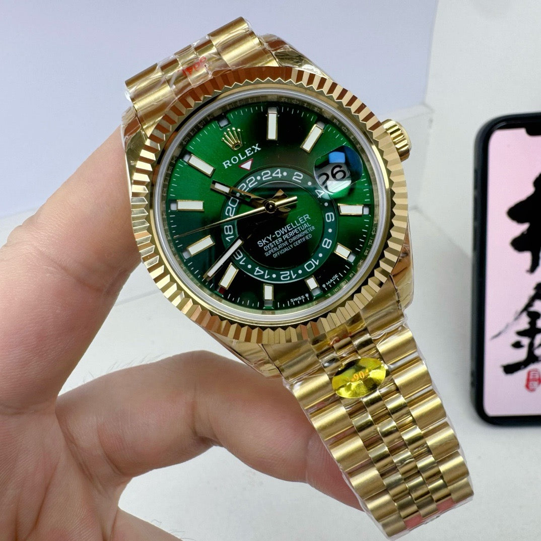 Golden Green Watch - FashionHype.xyz