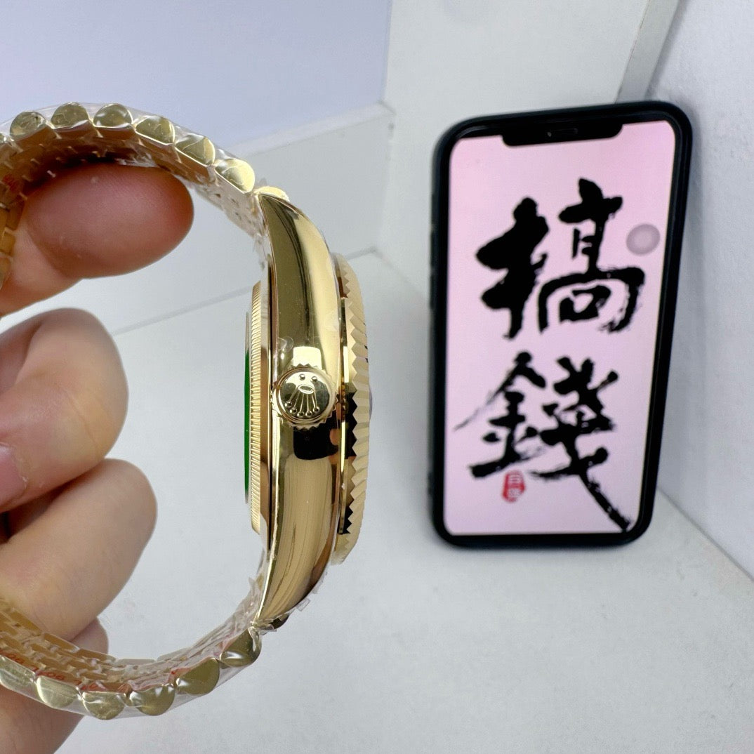 Golden Green Watch - FashionHype.xyz