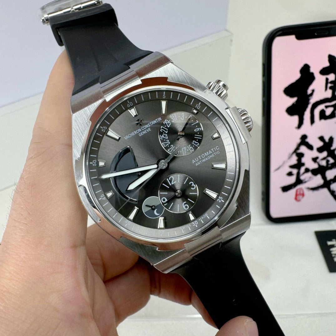 Black Silver Watch