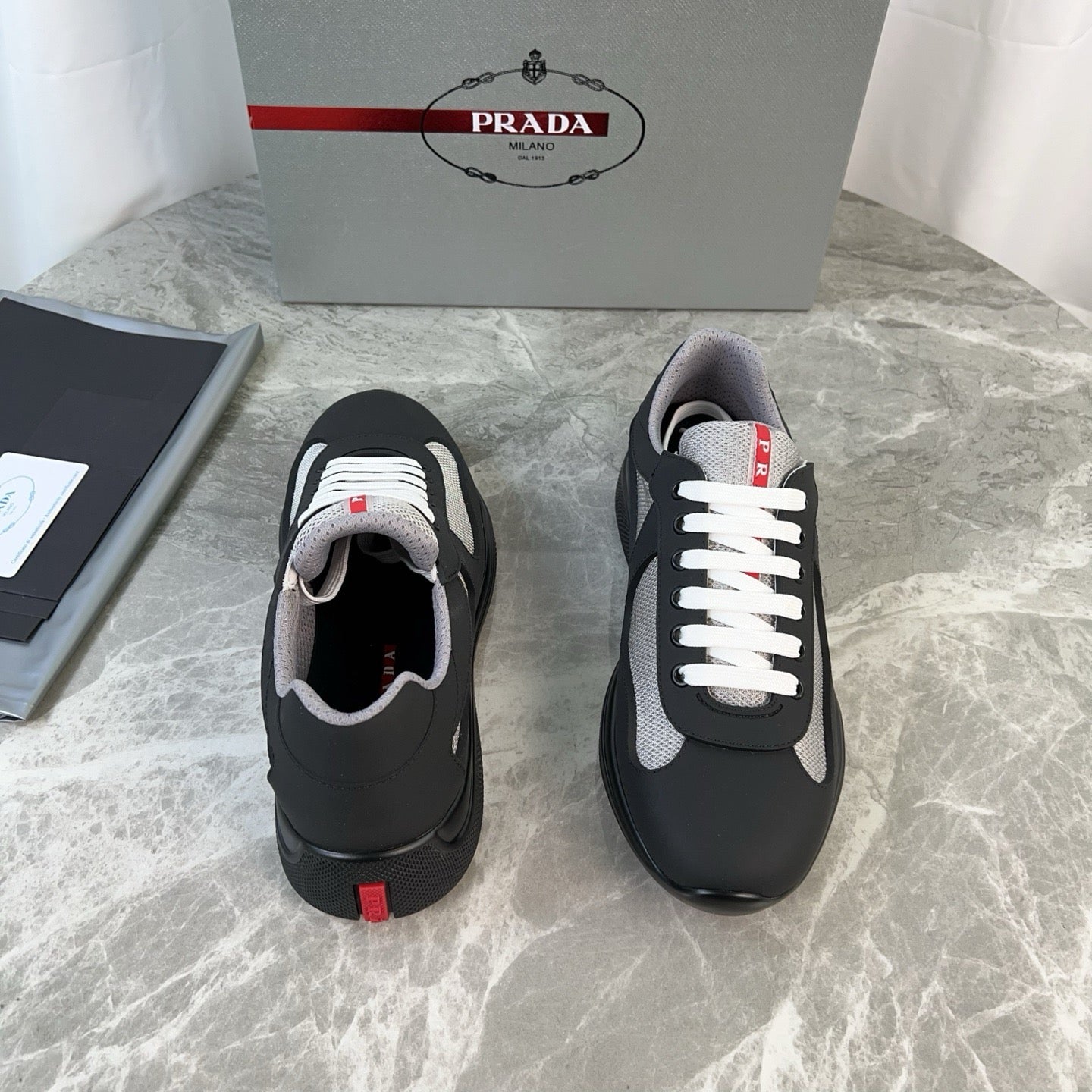 Black Shoes - FashionHype.xyz