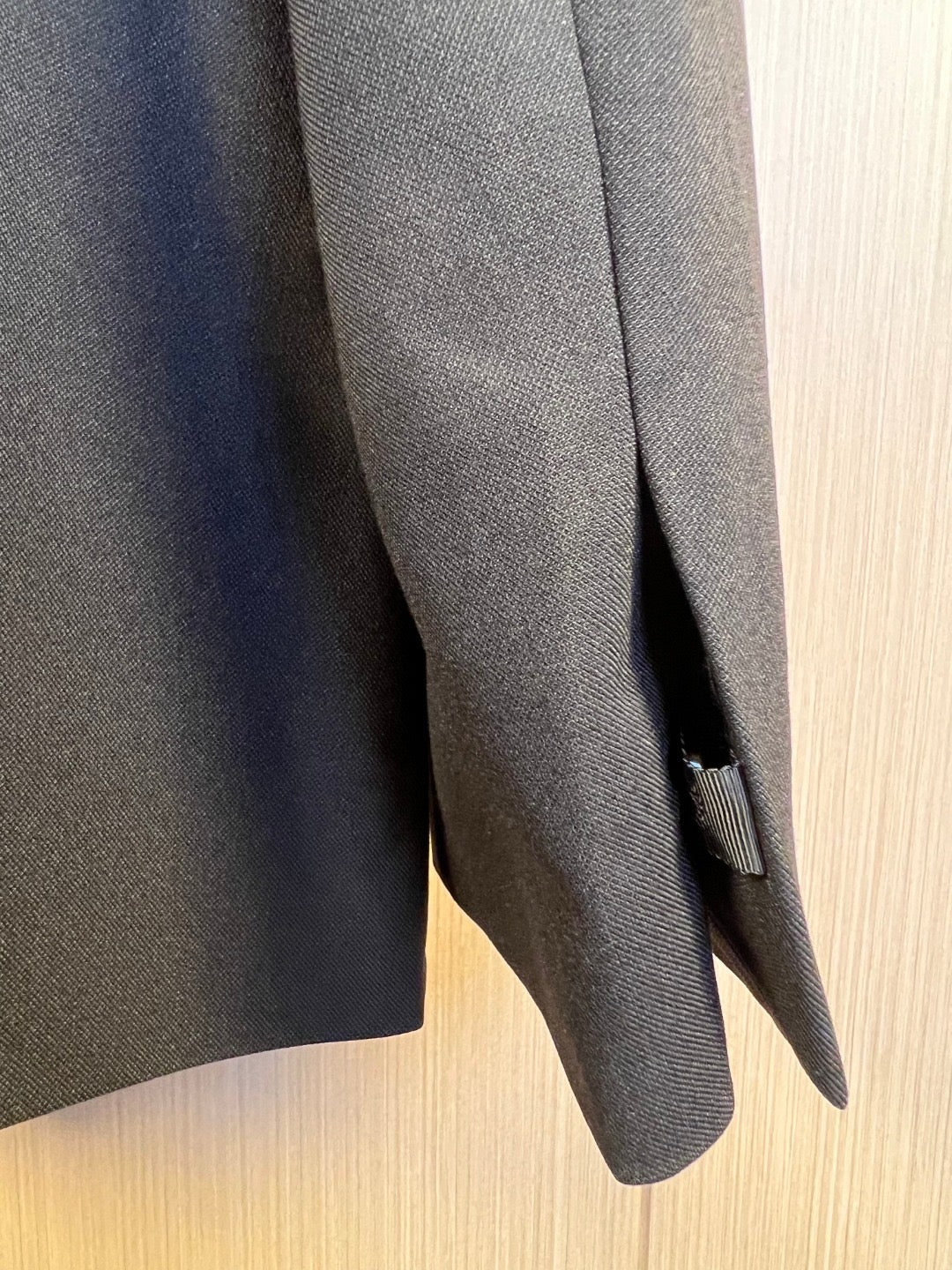 Black Jacket and Pant Suit - Size 56 / 36 - FashionHype.xyz