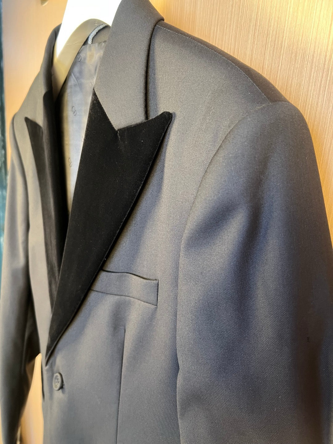 Grey Jacket and Pant Suit - FashionHype.xyz