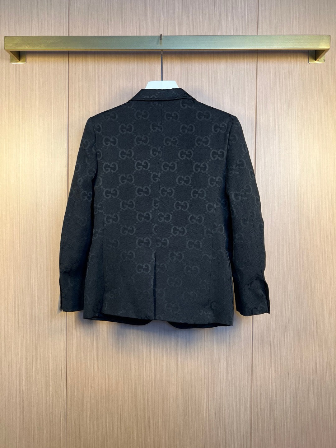 Black Jacket and Pant Suit - FashionHype.xyz