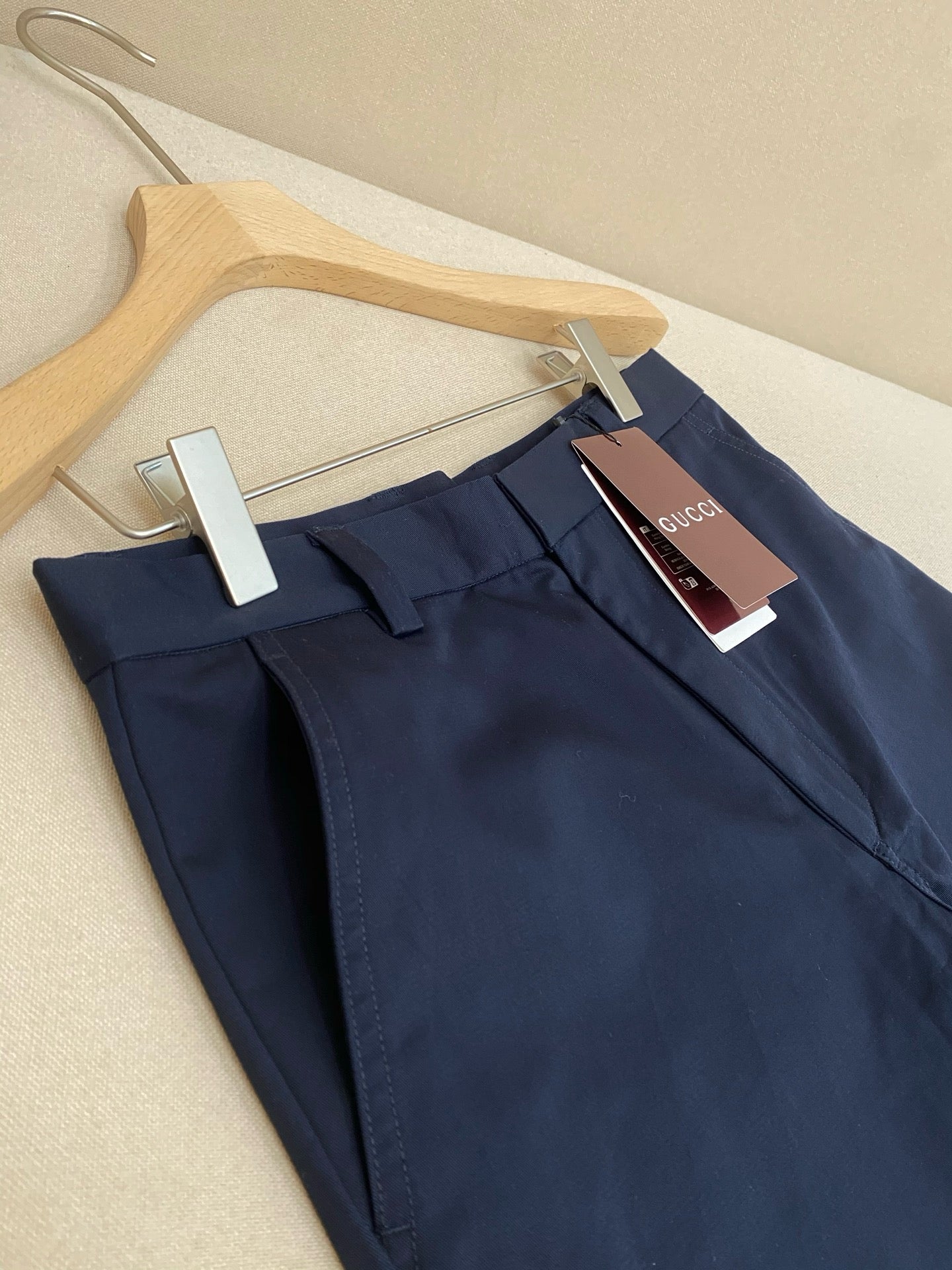 Dark Blue and Geige Short - Size 48 - FashionHype.xyz