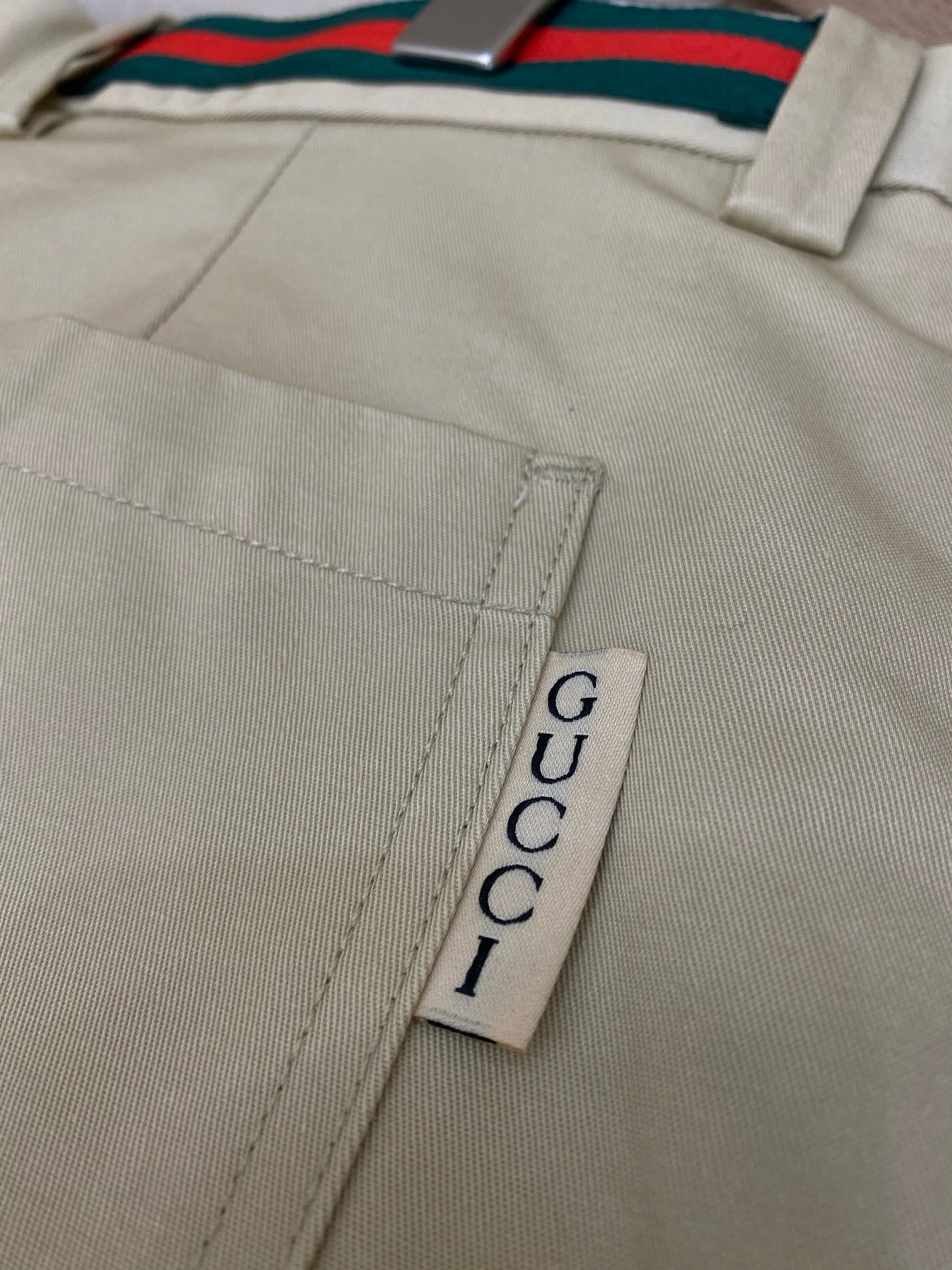 Dark Blue and Geige Short - Size 48 - FashionHype.xyz