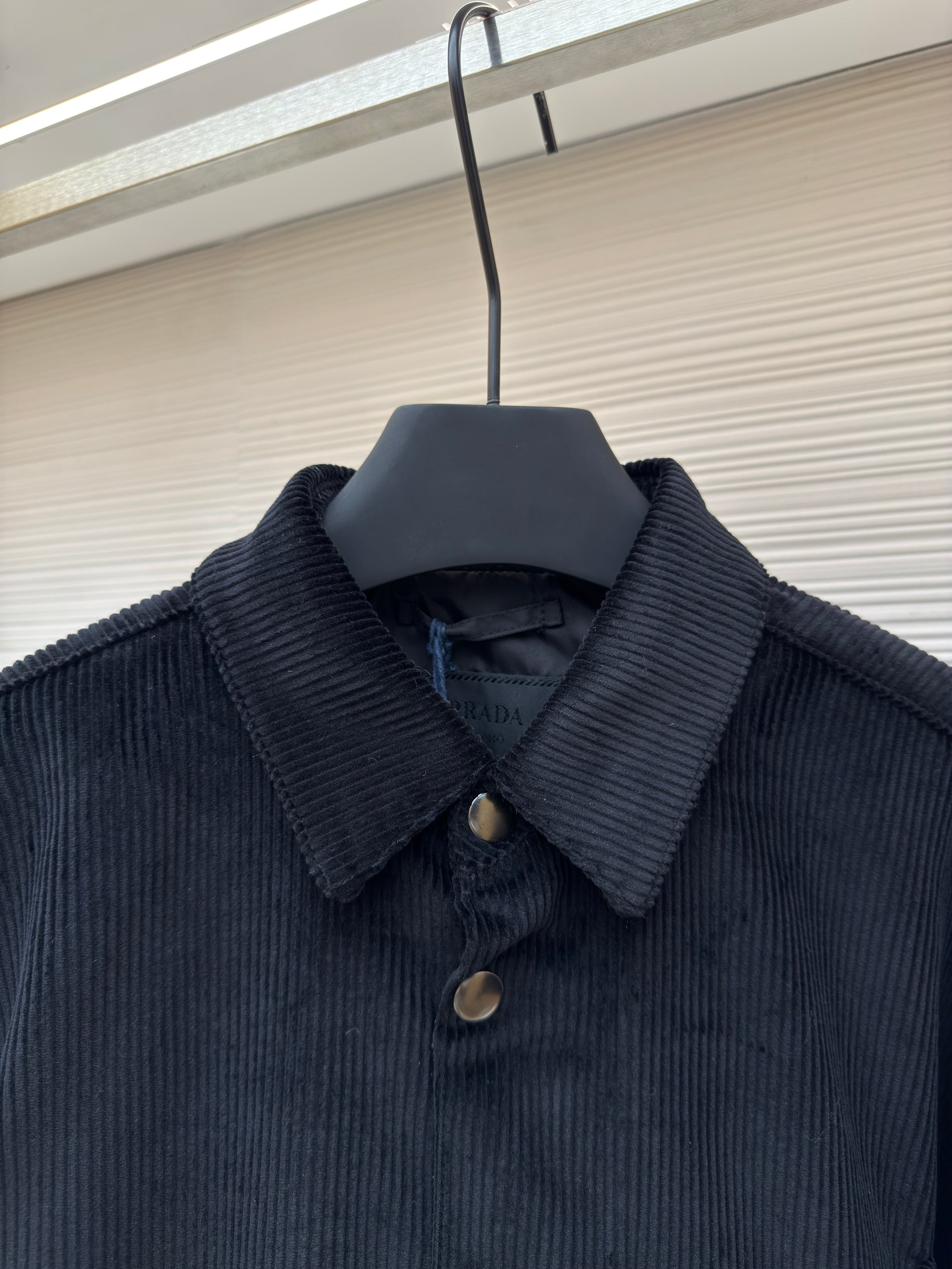 Chartreuse and Black Jacket - Size L - FashionHype.xyz