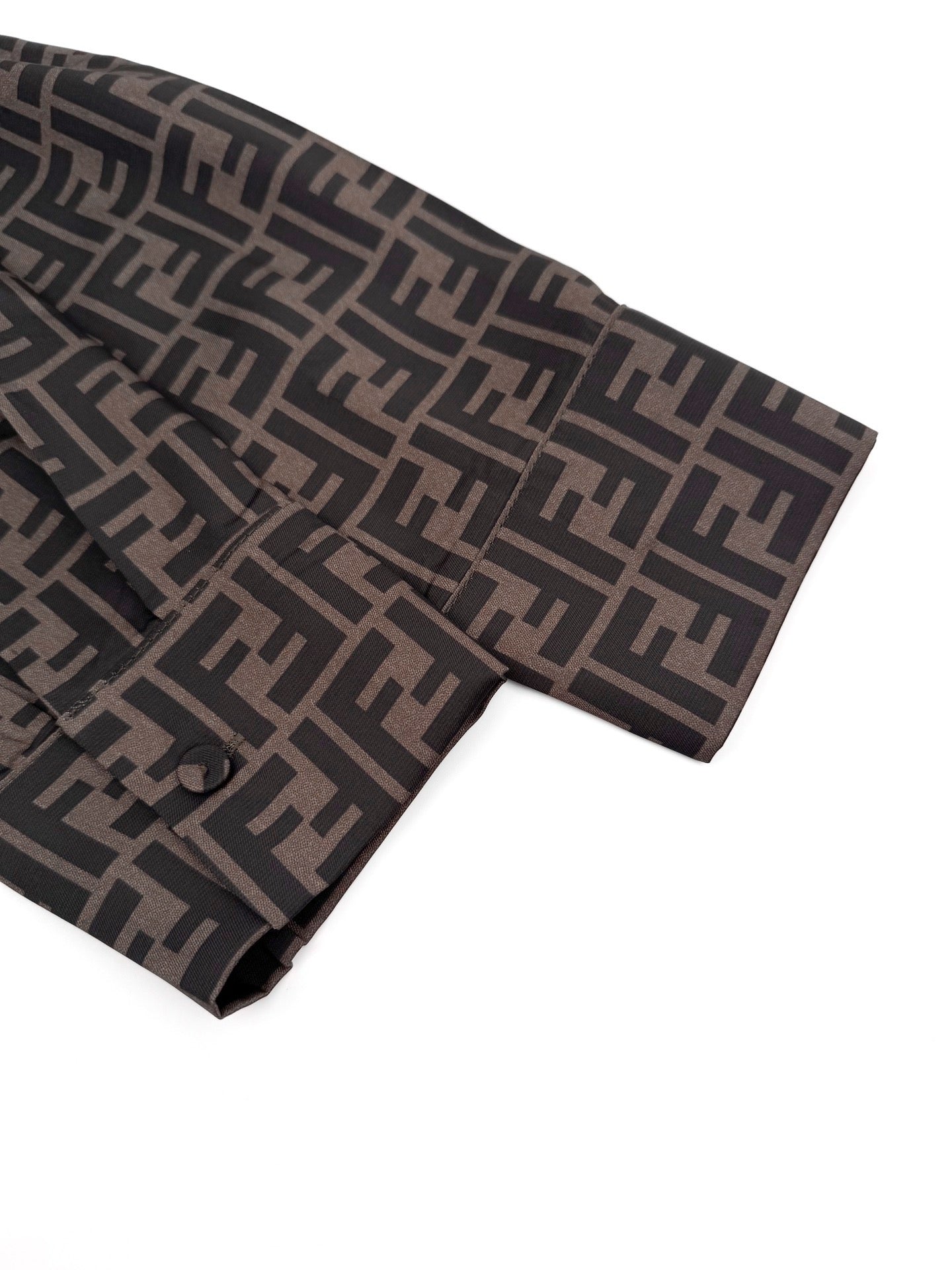 Black and Brown Jacket - Size 40 - FashionHype.xyz