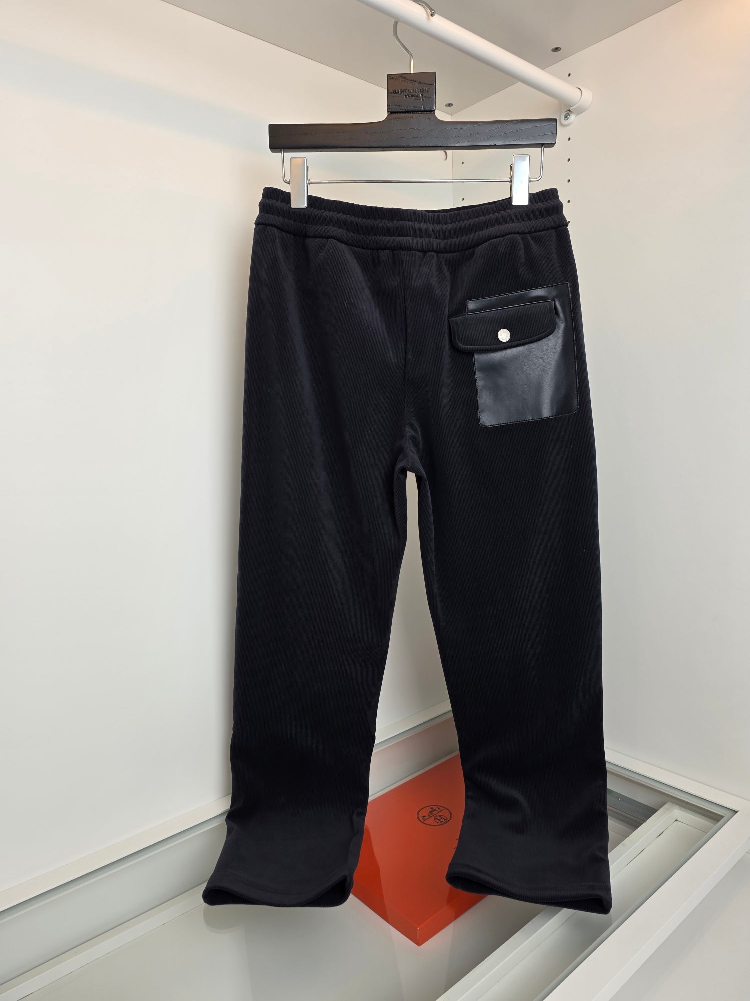 Black and Grey Pant - Size XL - FashionHype.xyz