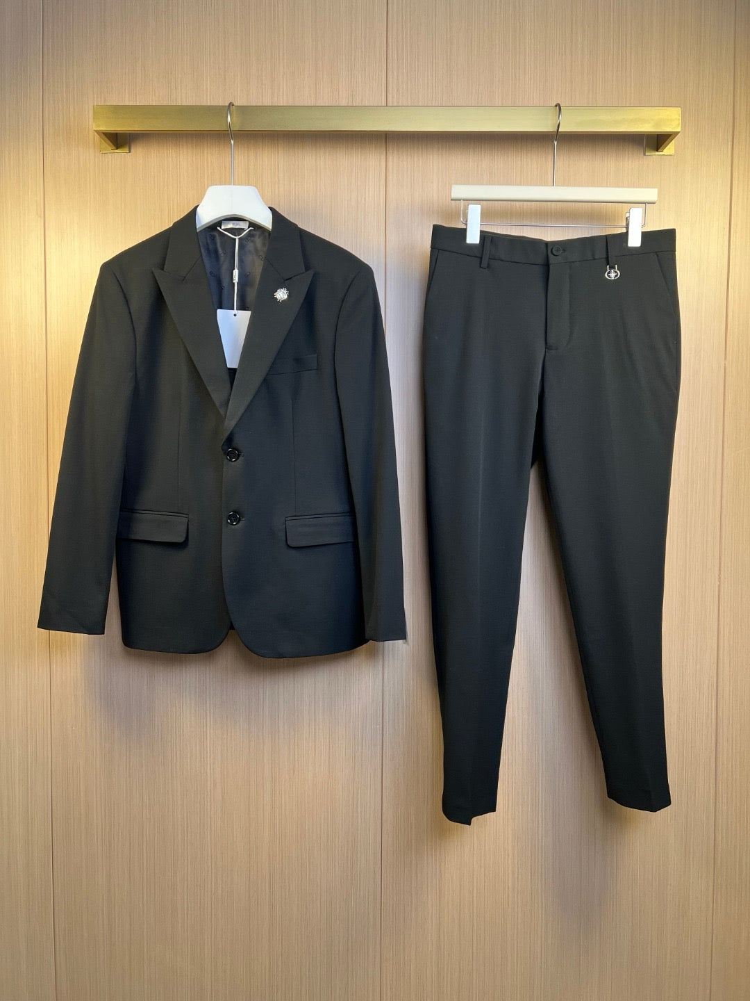 Black Jacket and Pant Suit - FashionHype.xyz