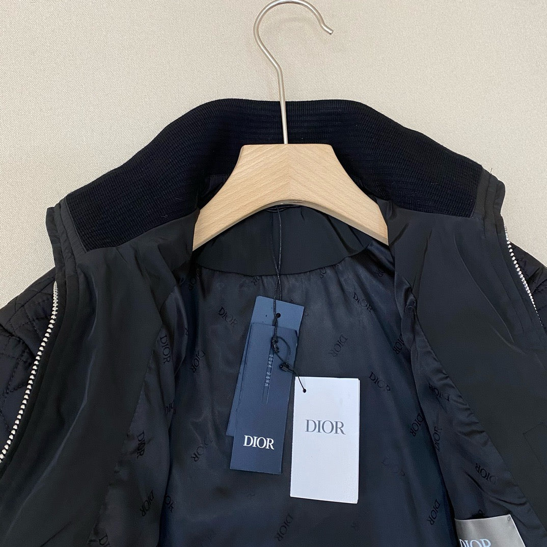 Black Jacket - FashionHype.xyz