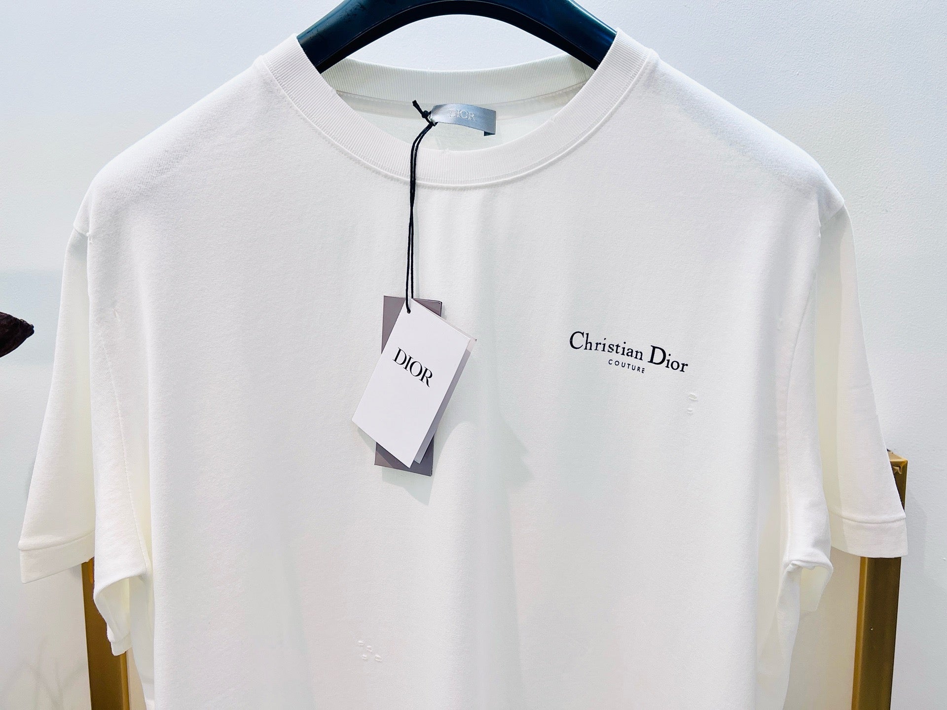 Black and White T-Shirt - Size 52 - FashionHype.xyz