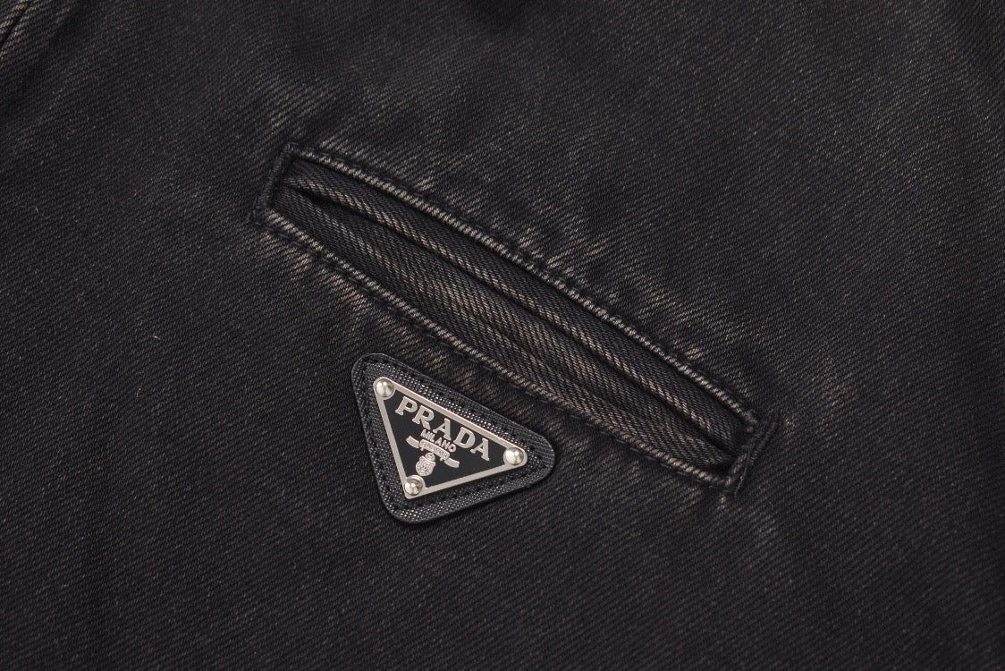 Black Jacket - Size M - FashionHype.xyz