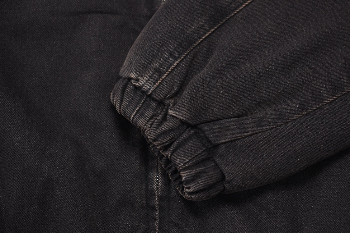 Black Jacket - Size M - FashionHype.xyz