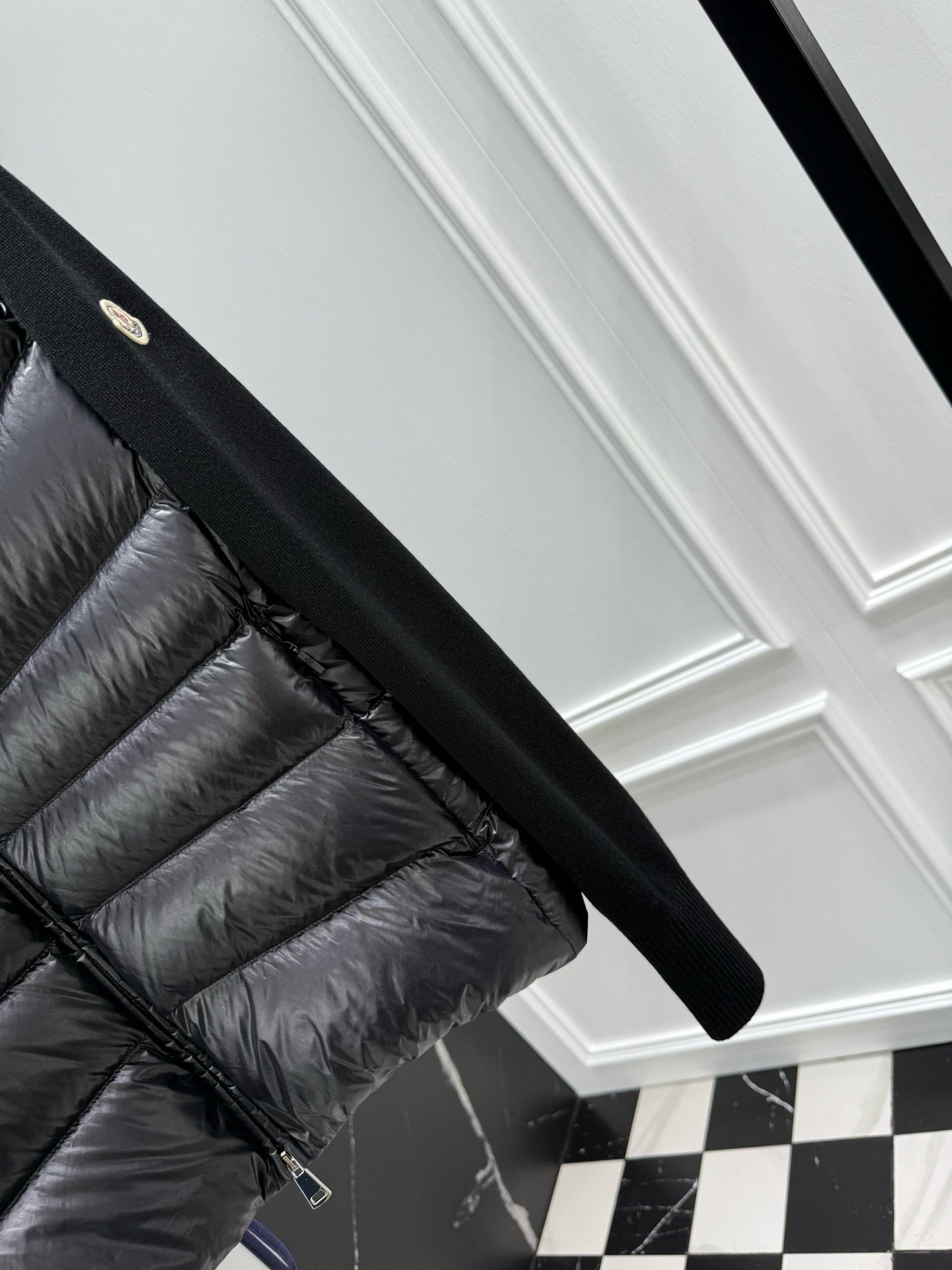 Black and White Jacket - Size XL - FashionHype.xyz