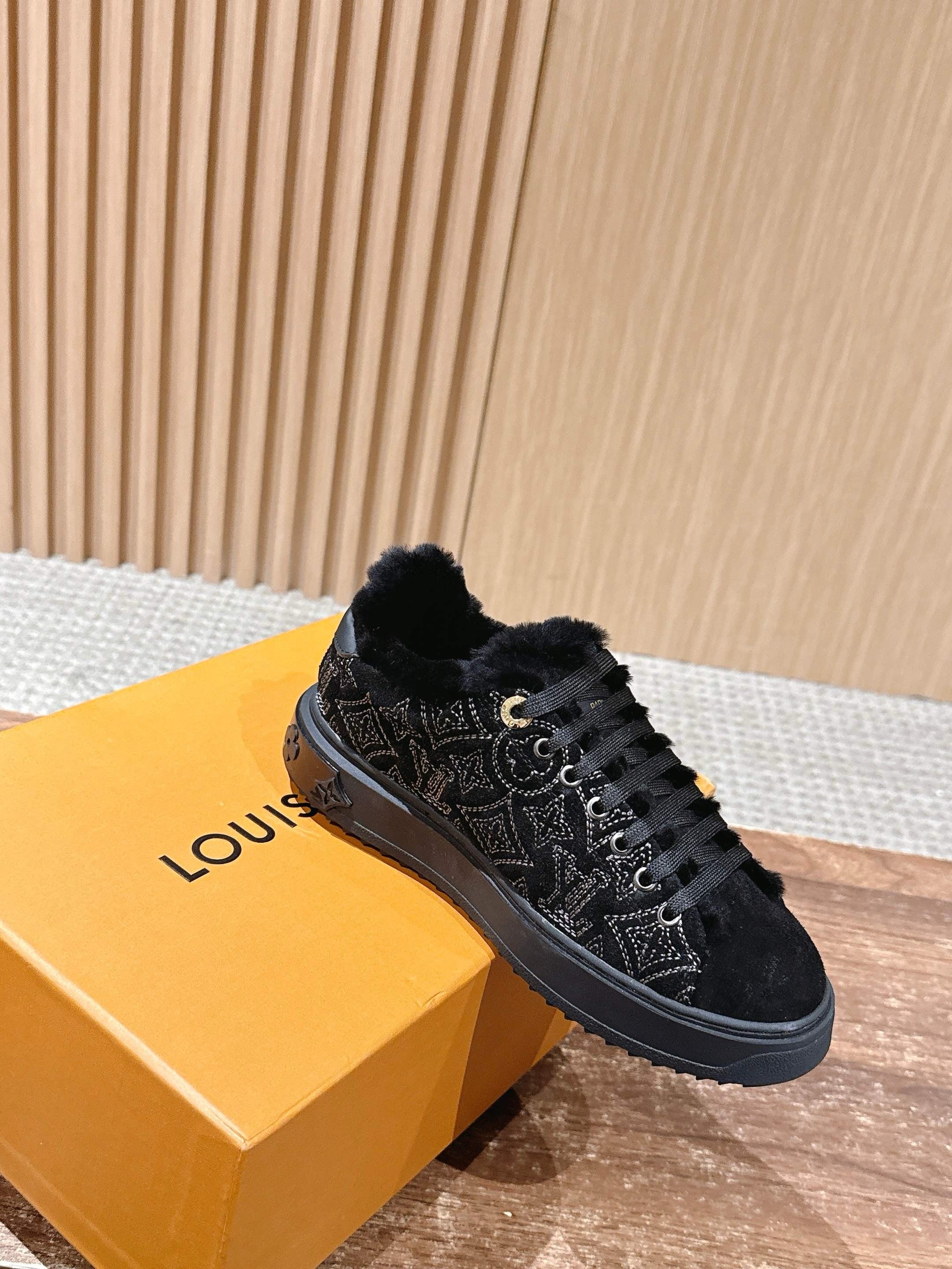 Multi-Colors Shoes