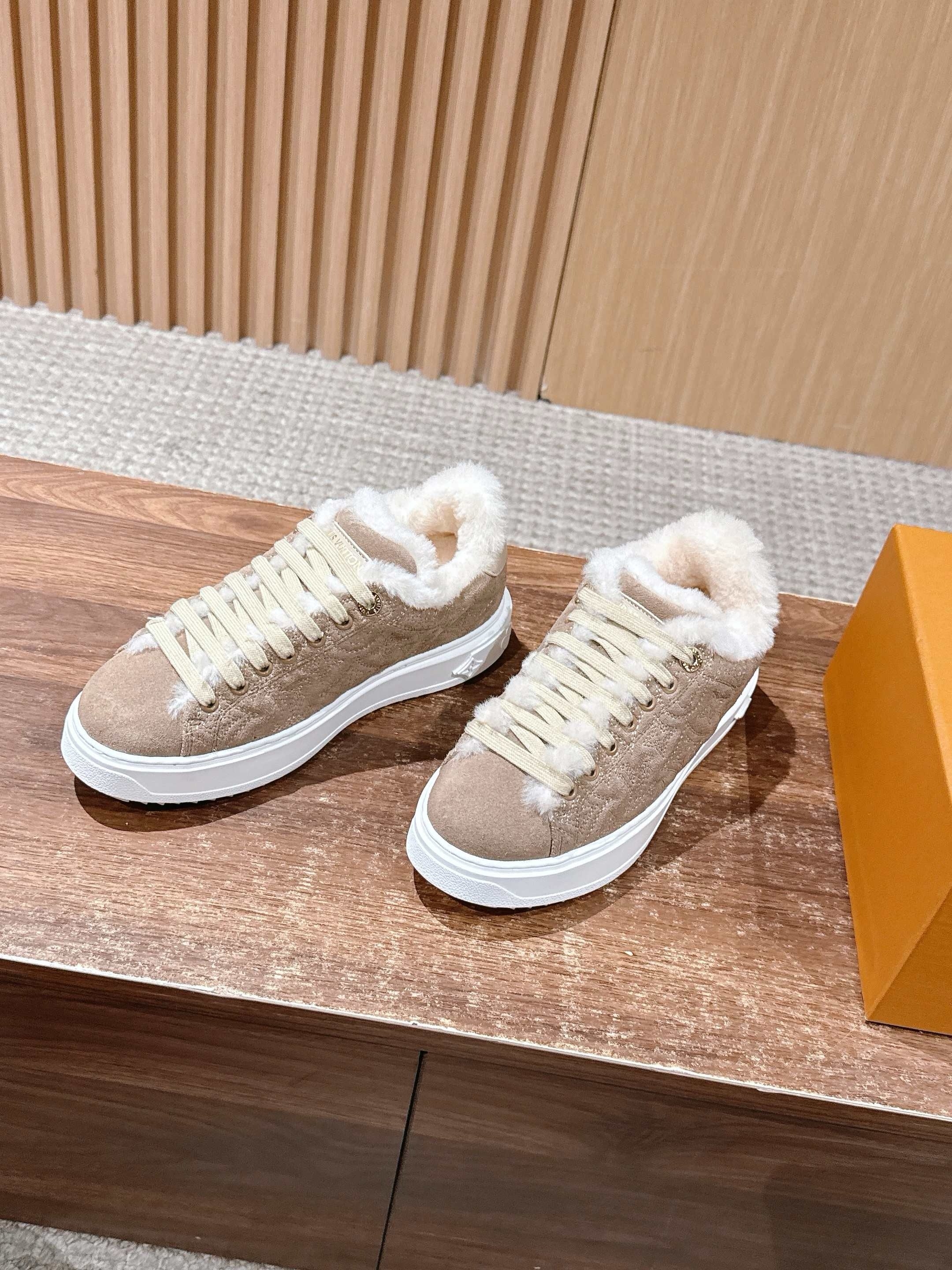 Multi-Colors Shoes