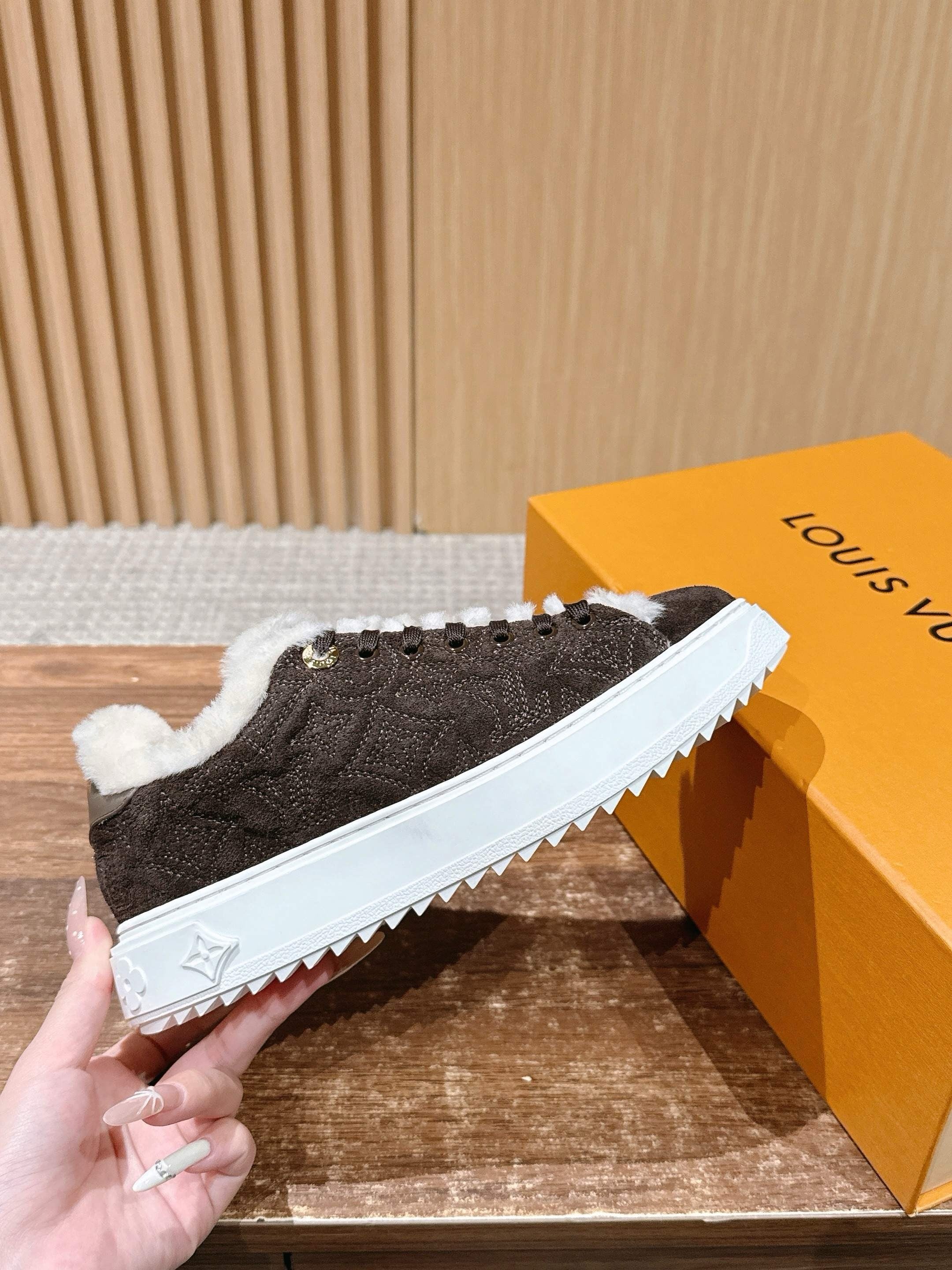 Multi-Colors Shoes