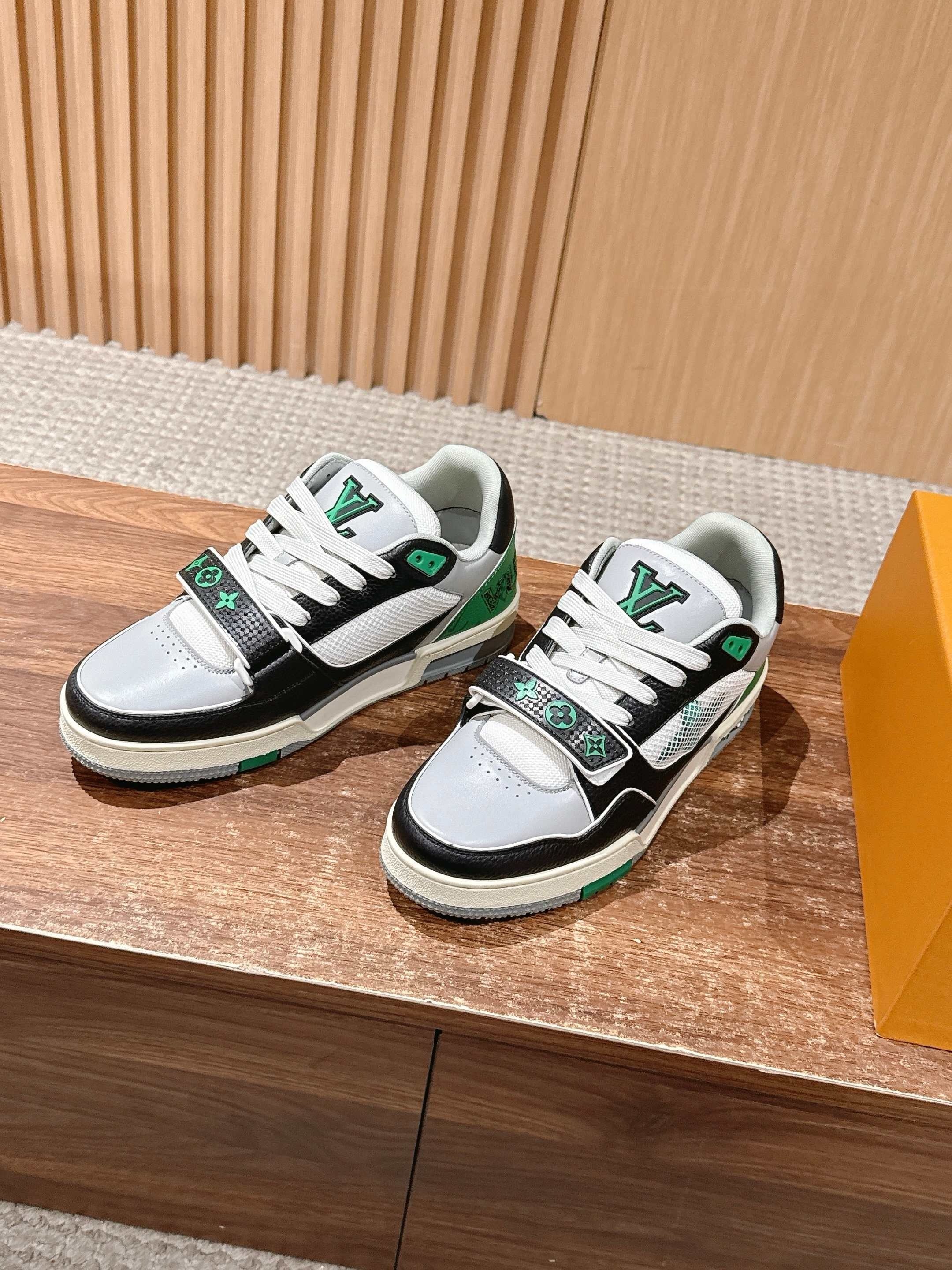 Multi-Colors Shoes