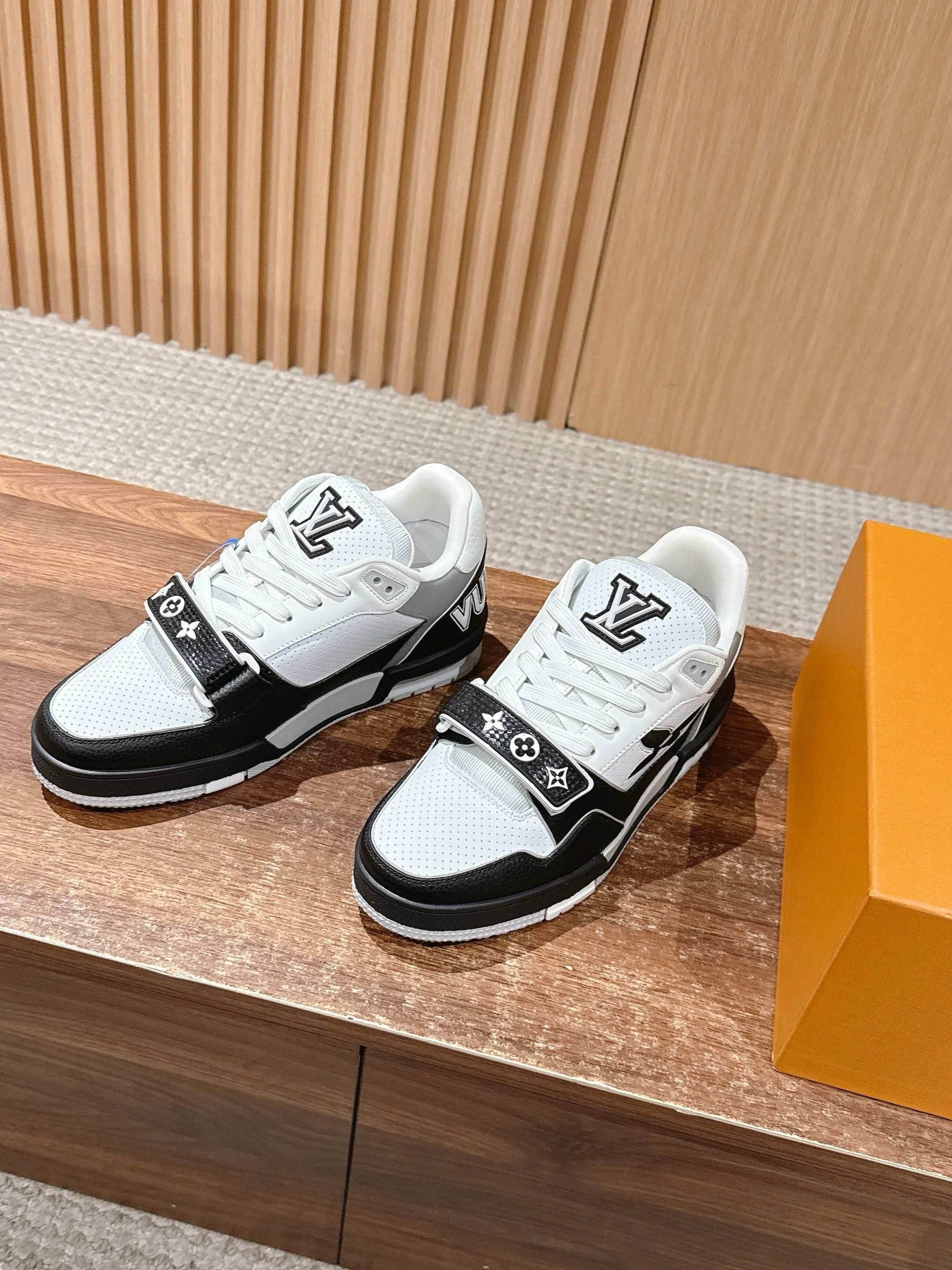 Multi-Colors Shoes