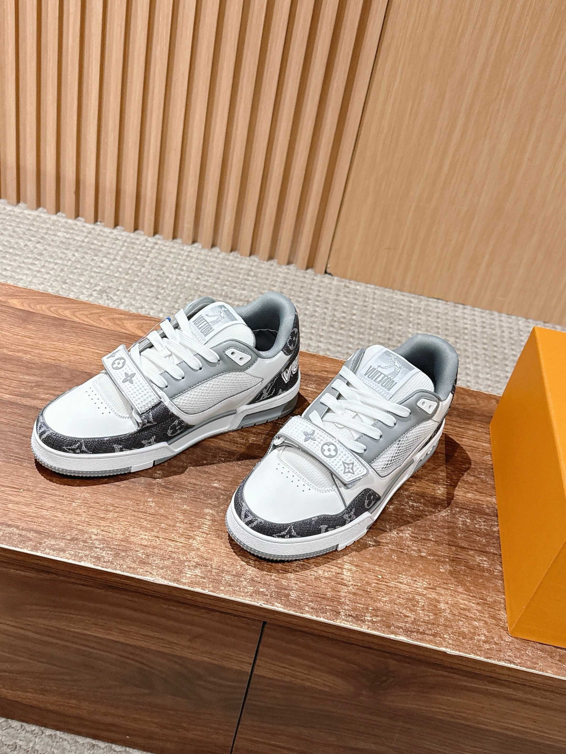Multi-Colors Shoes