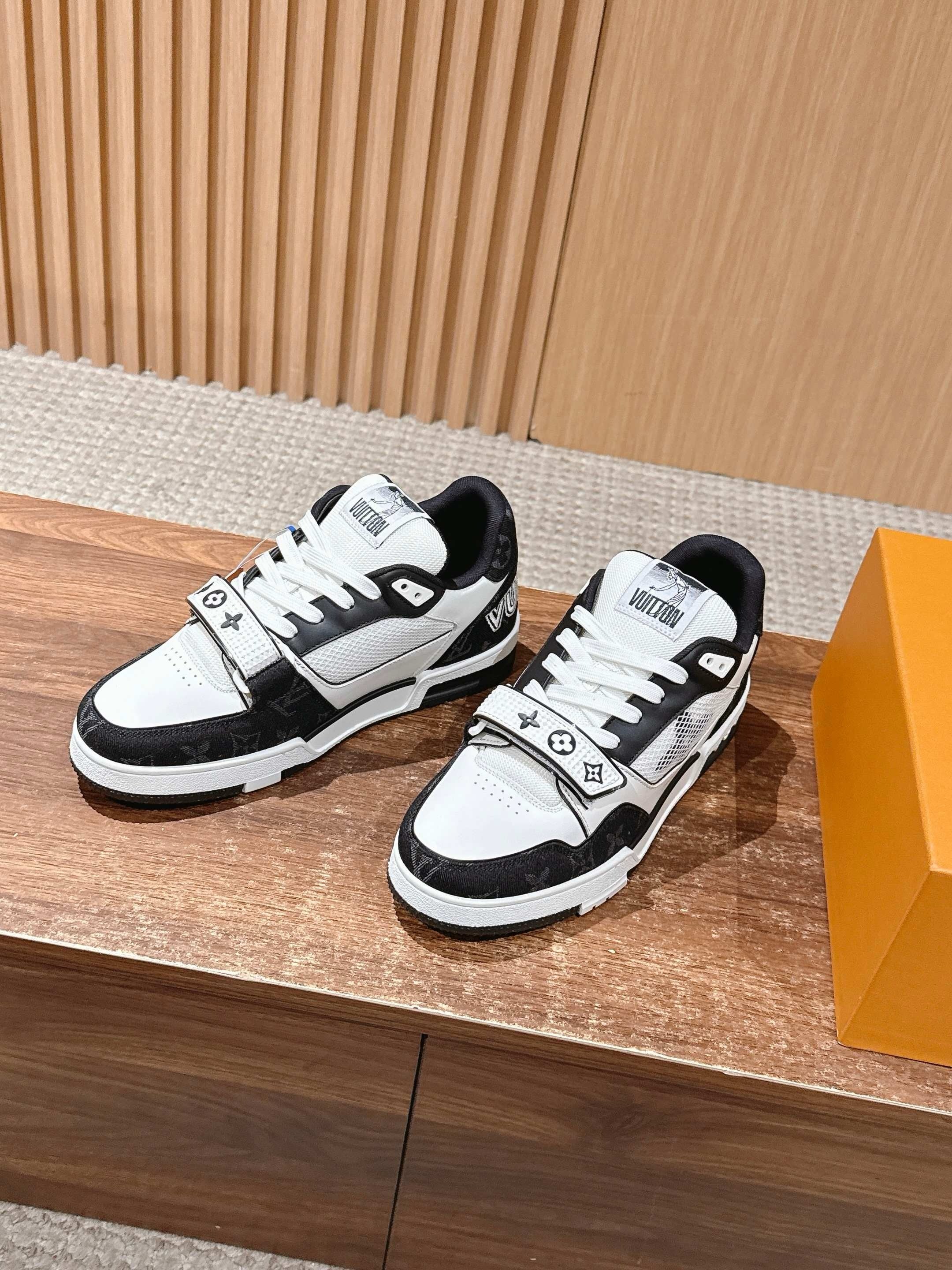 Multi-Colors Shoes