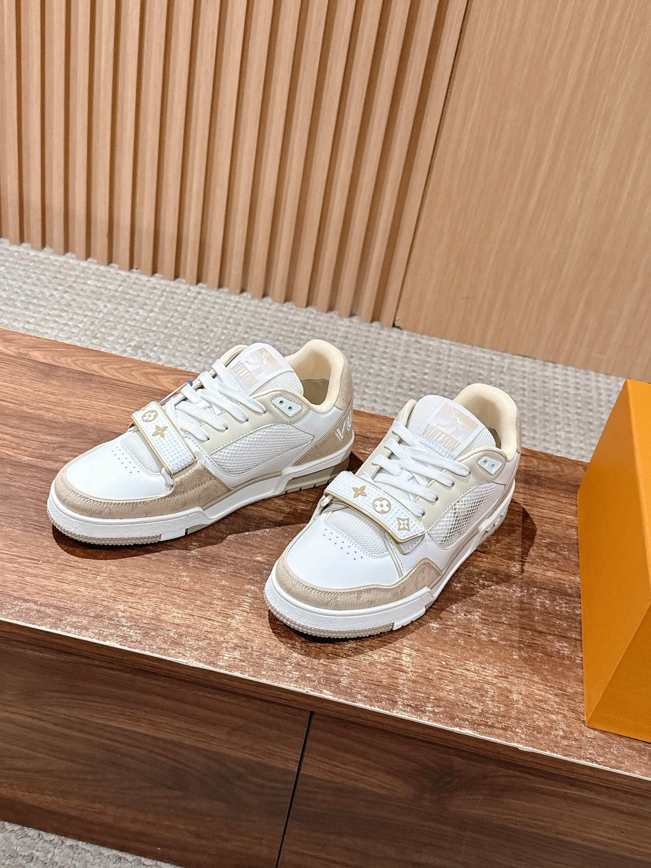 Multi-Colors Shoes