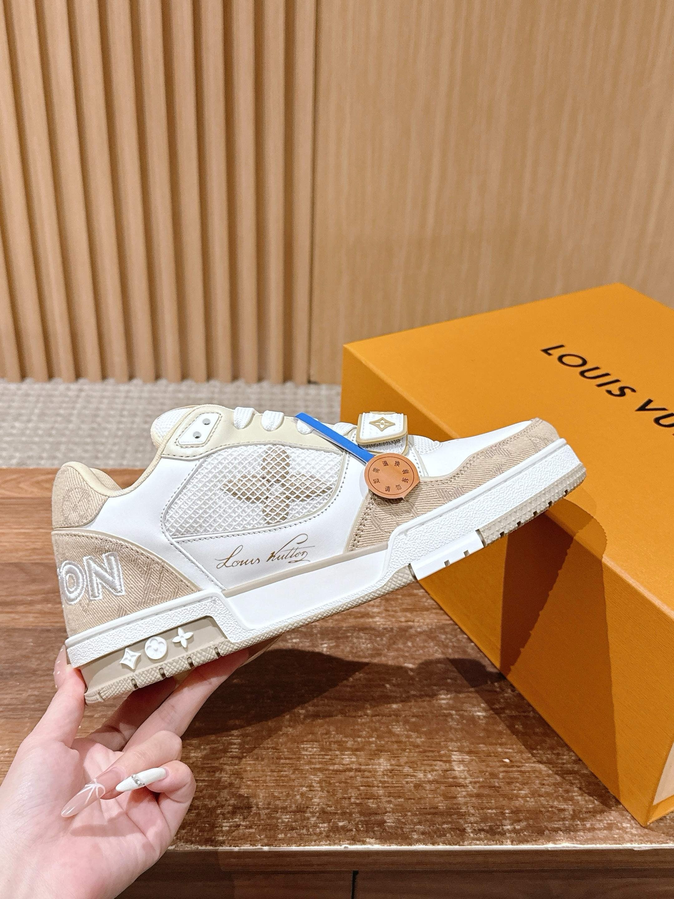 Multi-Colors Shoes