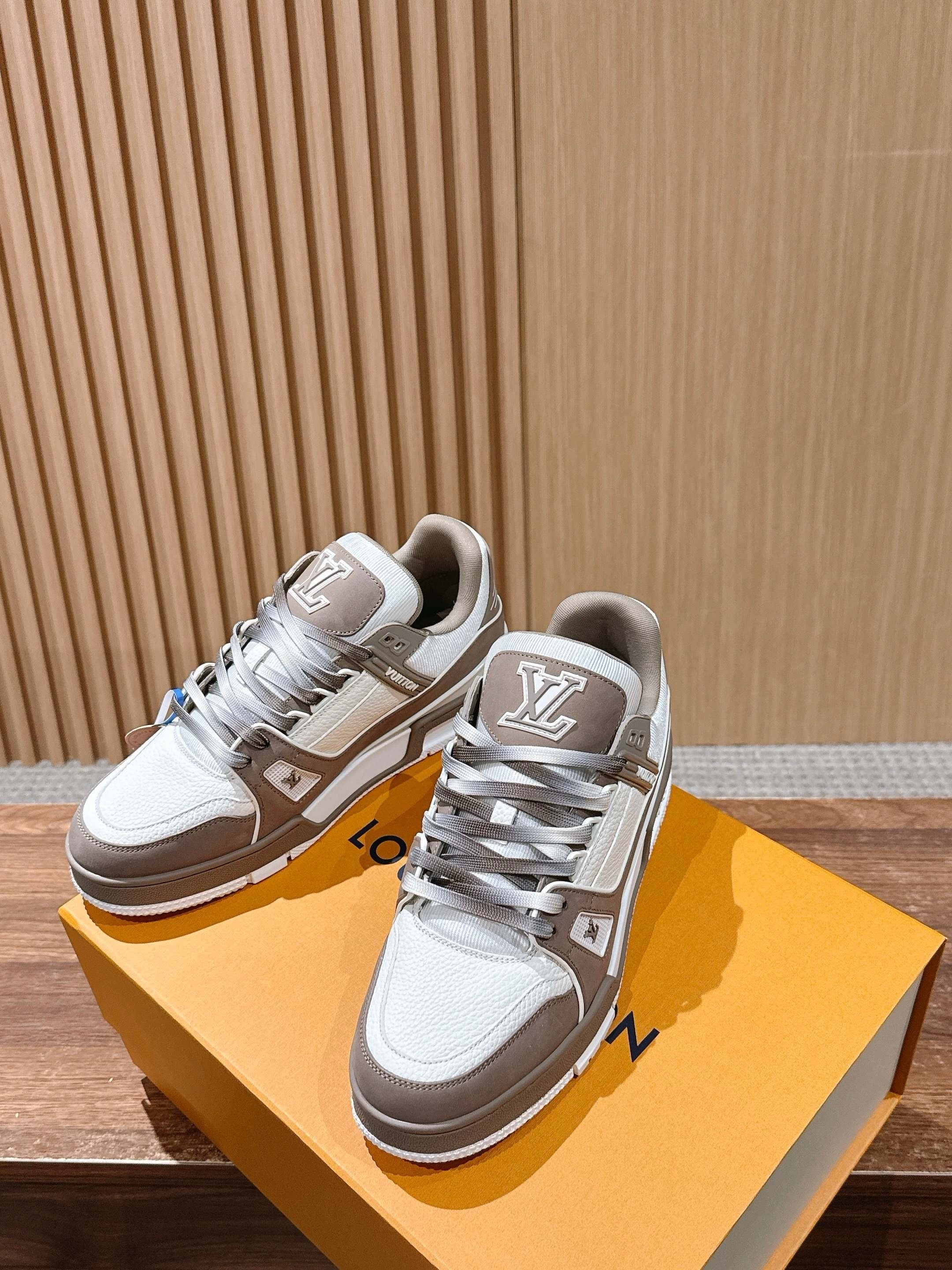 Multi-Colors Shoes